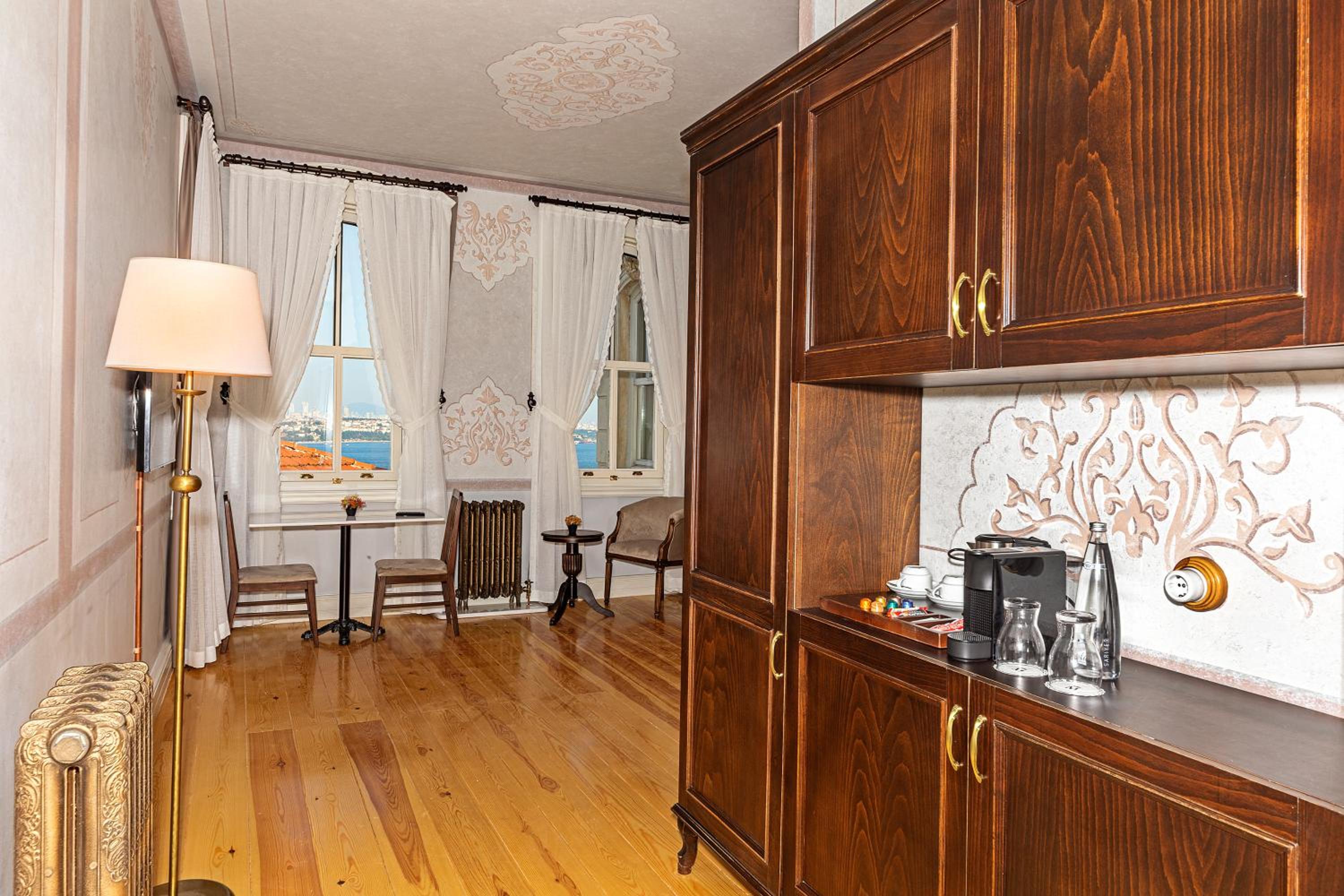 Meroddi Barnathan Hotel - Image 73