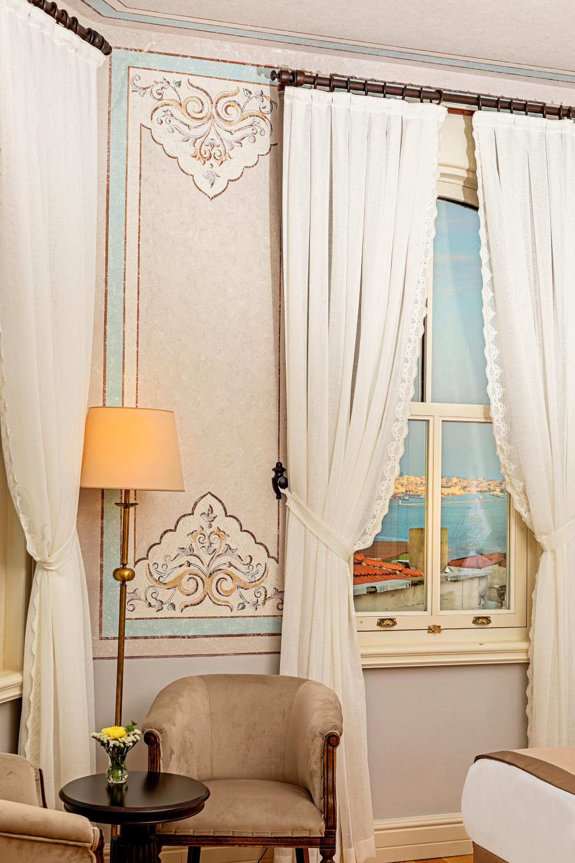 Meroddi Barnathan Hotel - Image 17