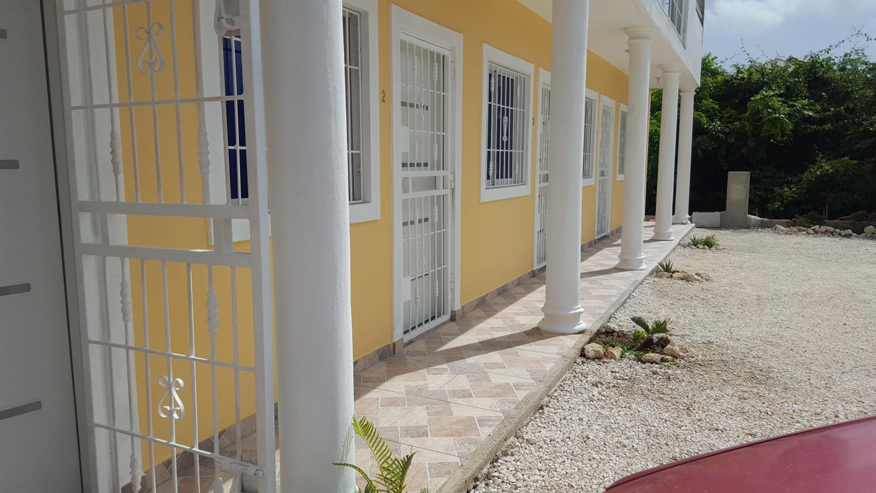 AVE FENIX Apartments