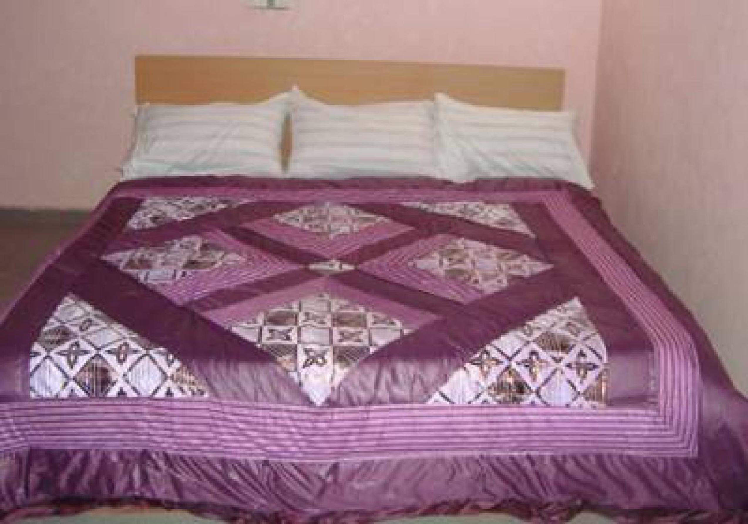 Royalrex Hotel -Suite