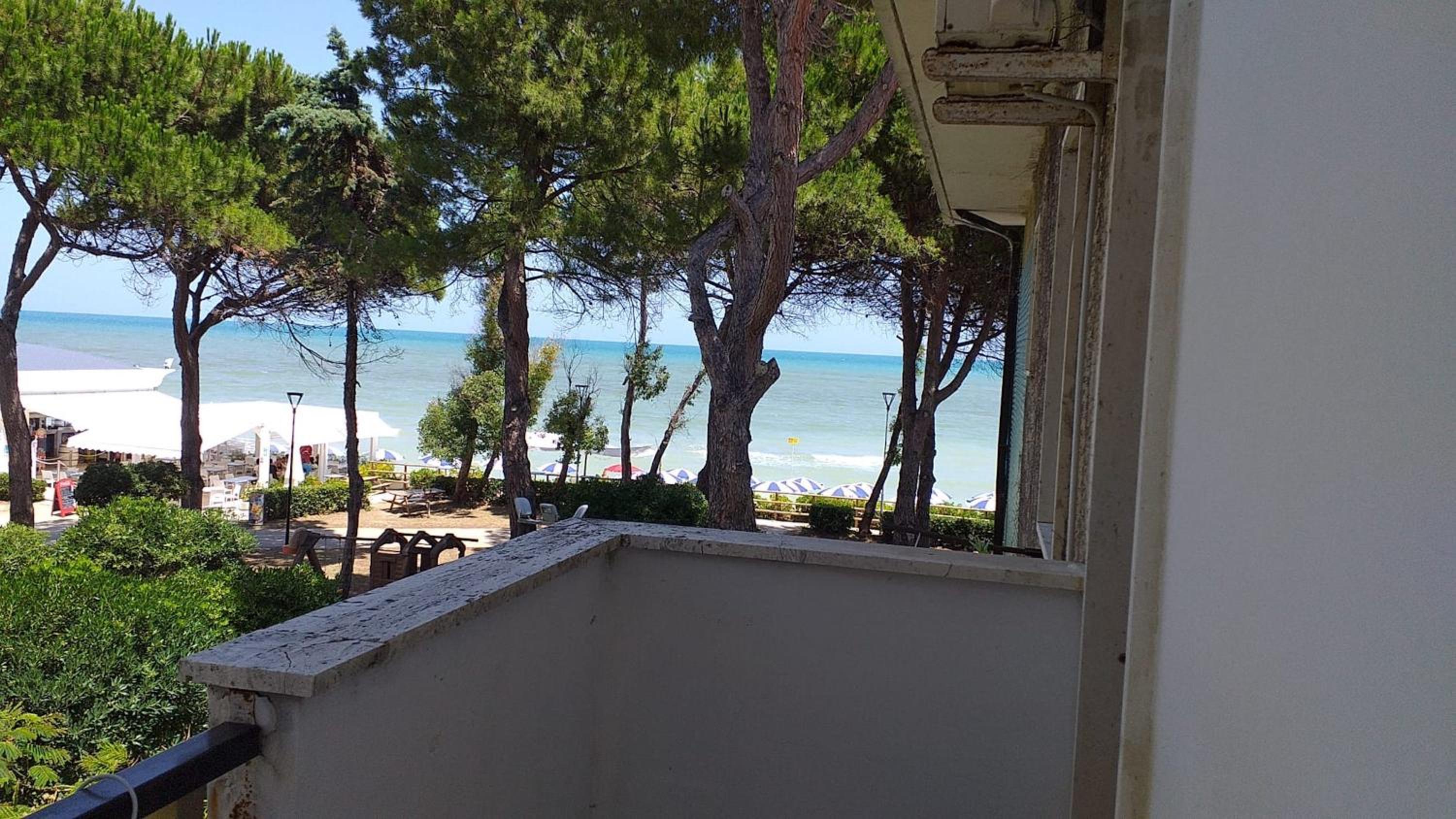Quadruple room for a totally relaxing holiday view 3