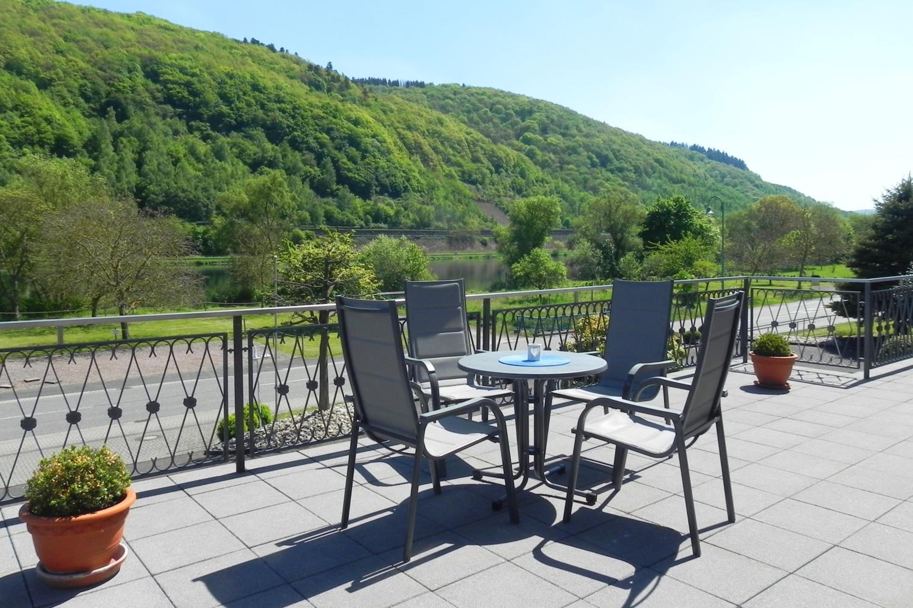 Pension Mosella, Gästezimmer view 2