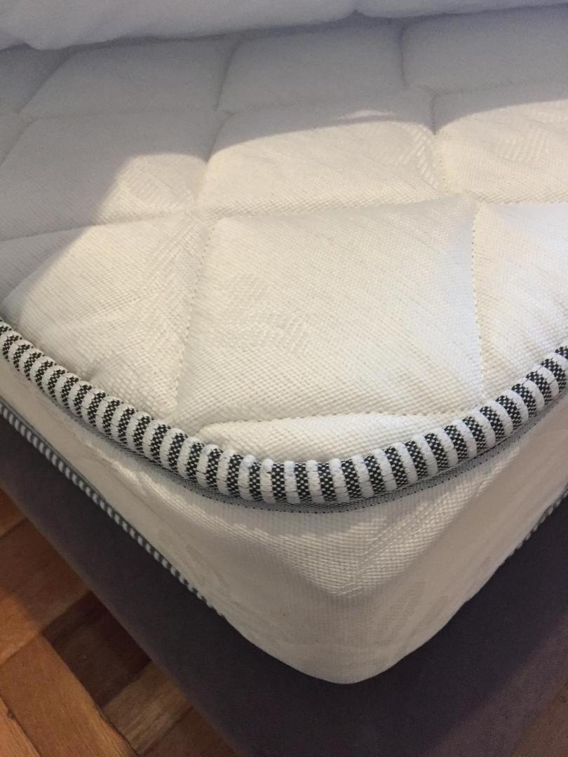 The Athenian House - Duxiana Bed