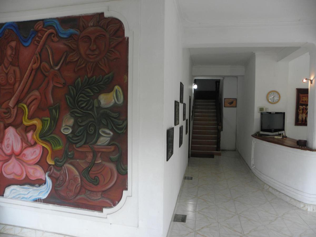 Kandy Holiday Home