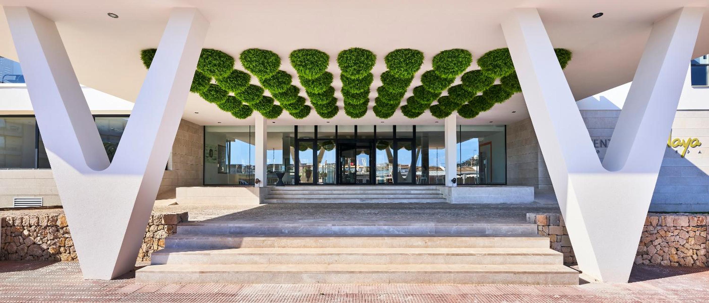 Cala Ratjada Vacations - Hotel  Spa S'Entrador Playa - Property Image 9