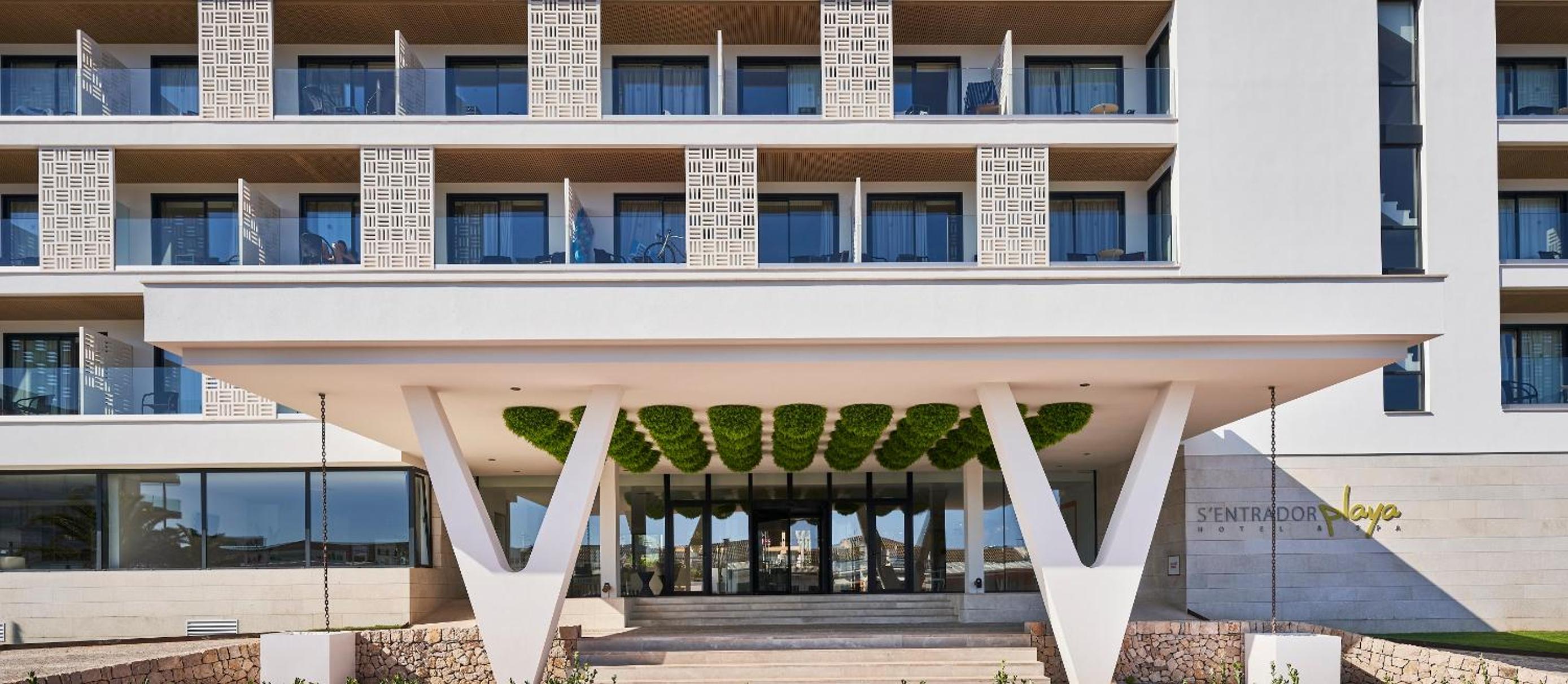 Cala Ratjada Vacations - Hotel  Spa S'Entrador Playa - Property Image 2