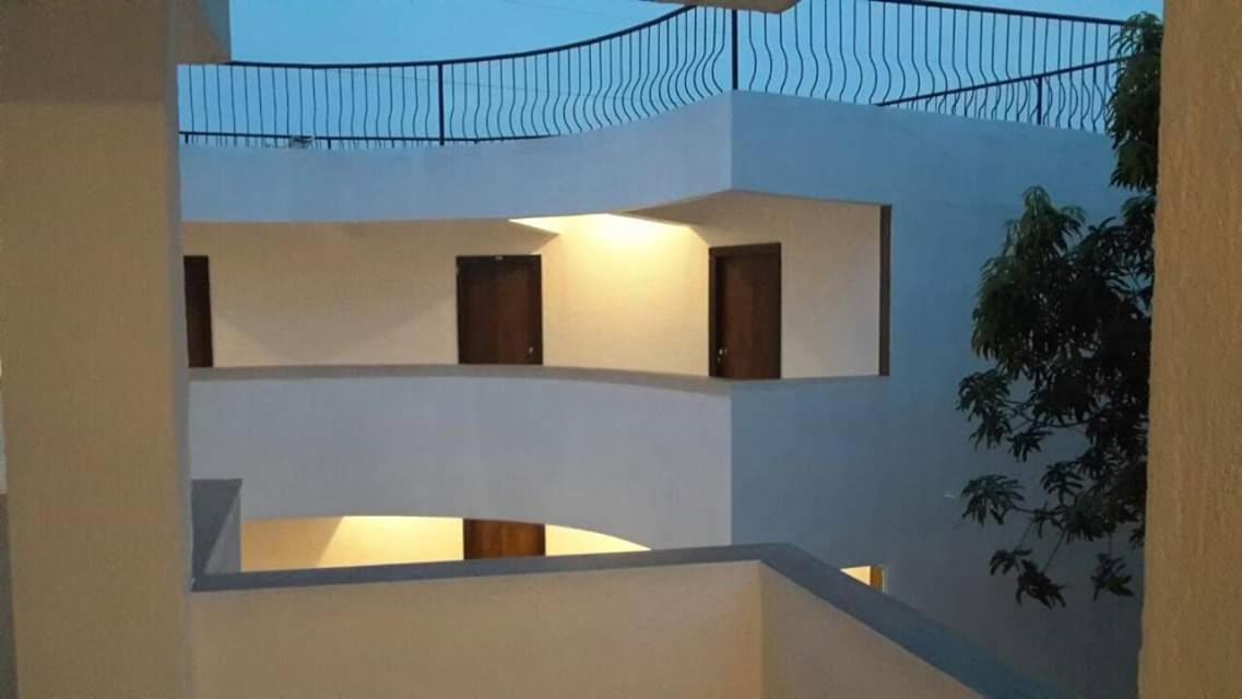 Lonavala Vacations - Plaza Resort - Property Image 2