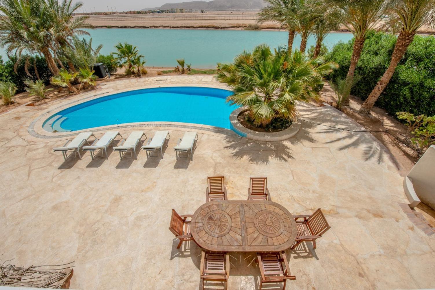 Beautiful 4 bedroom White Villa with Heated Pool view 3