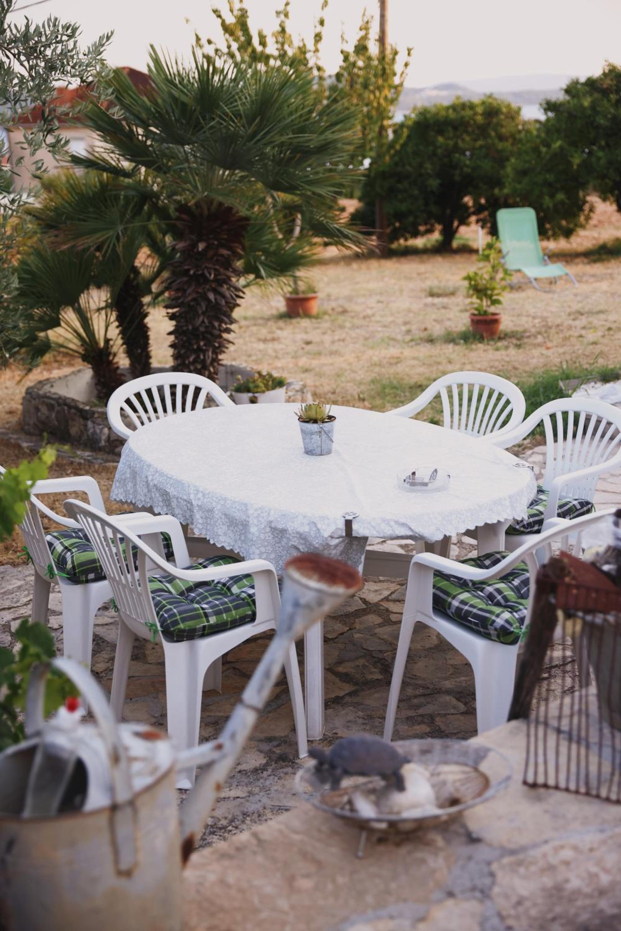 Apartment Blanka with a beautiful view of Trogir view 3