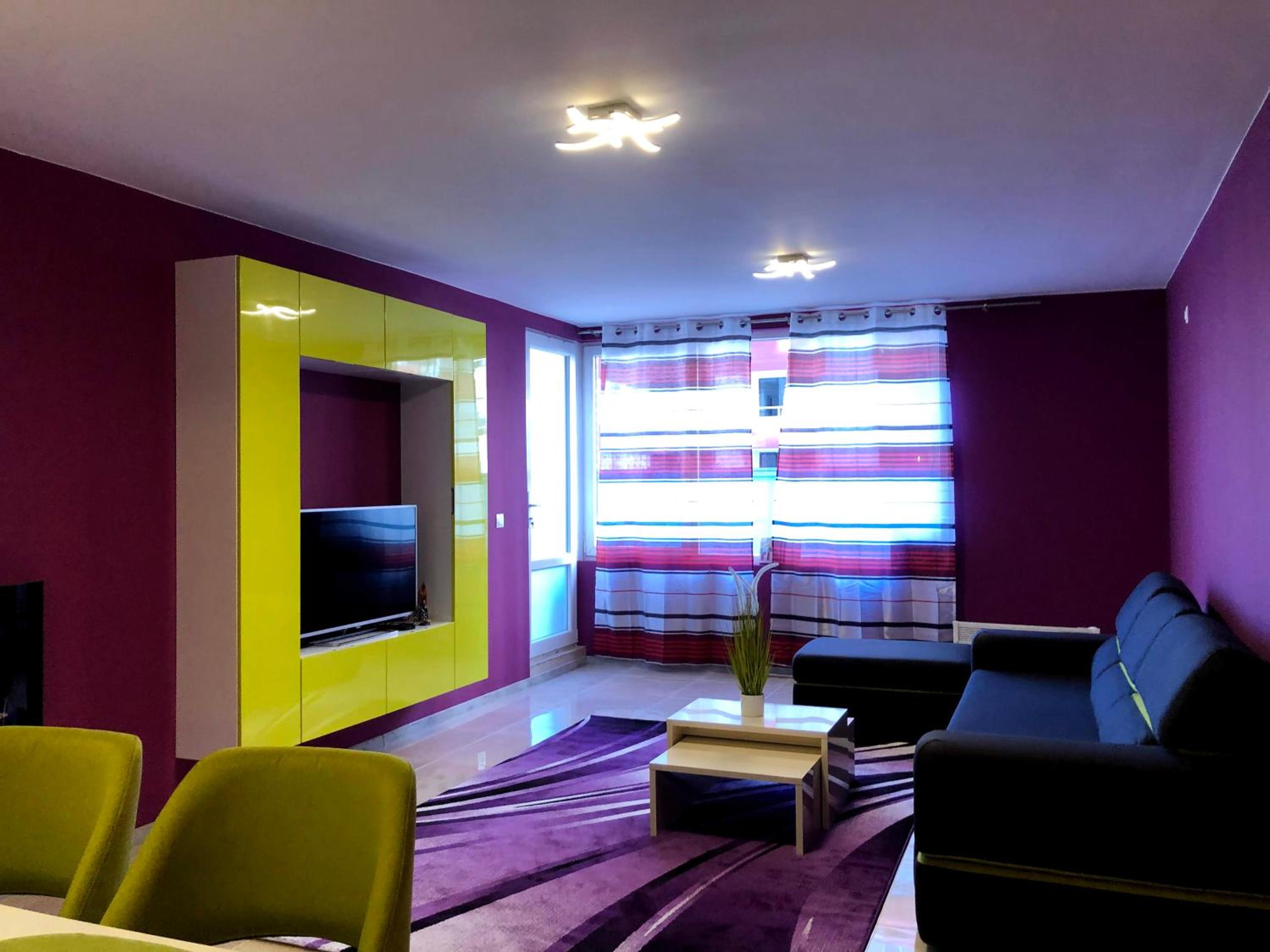 Ultraviolet relax apart
