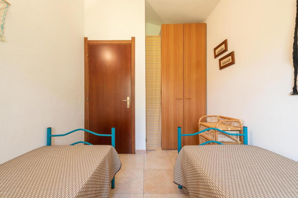 Villa Tonina 600 mt dal mare view 3
