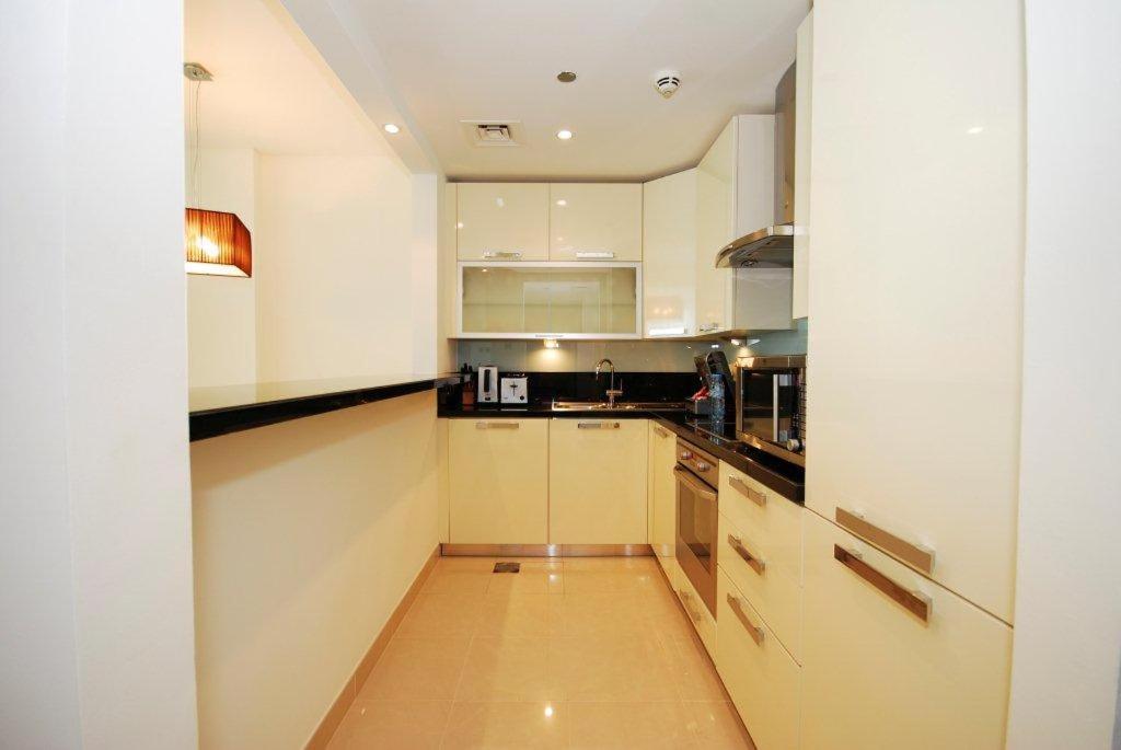 Royal Club By RVHR, Bonnington Residential Tower - JLT