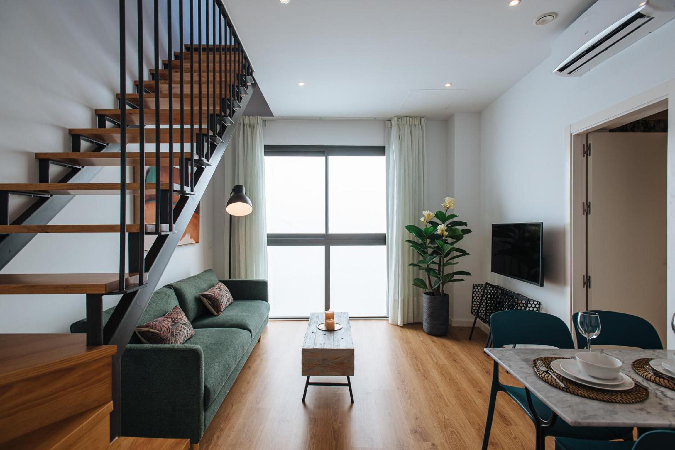 Alameda 1851 Penthouse - Private terrace and jacuzzi view 5