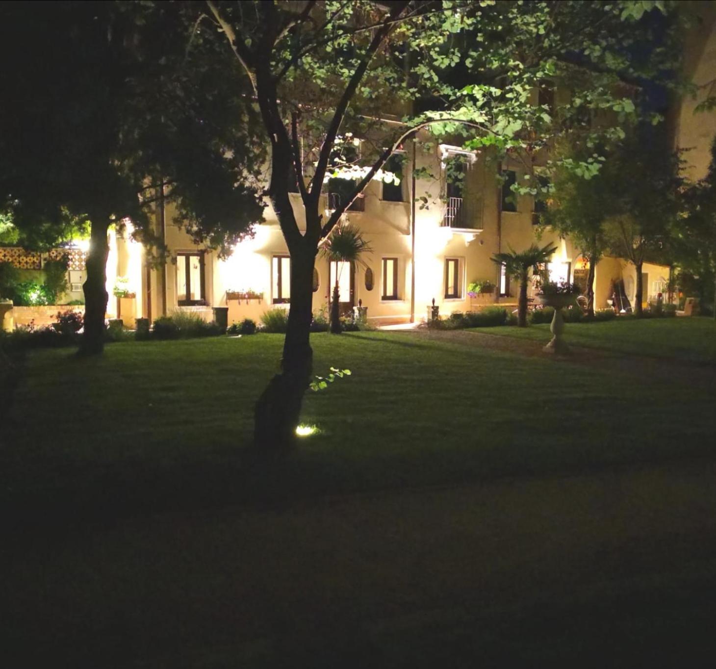 Cinqueteste Luxury Home