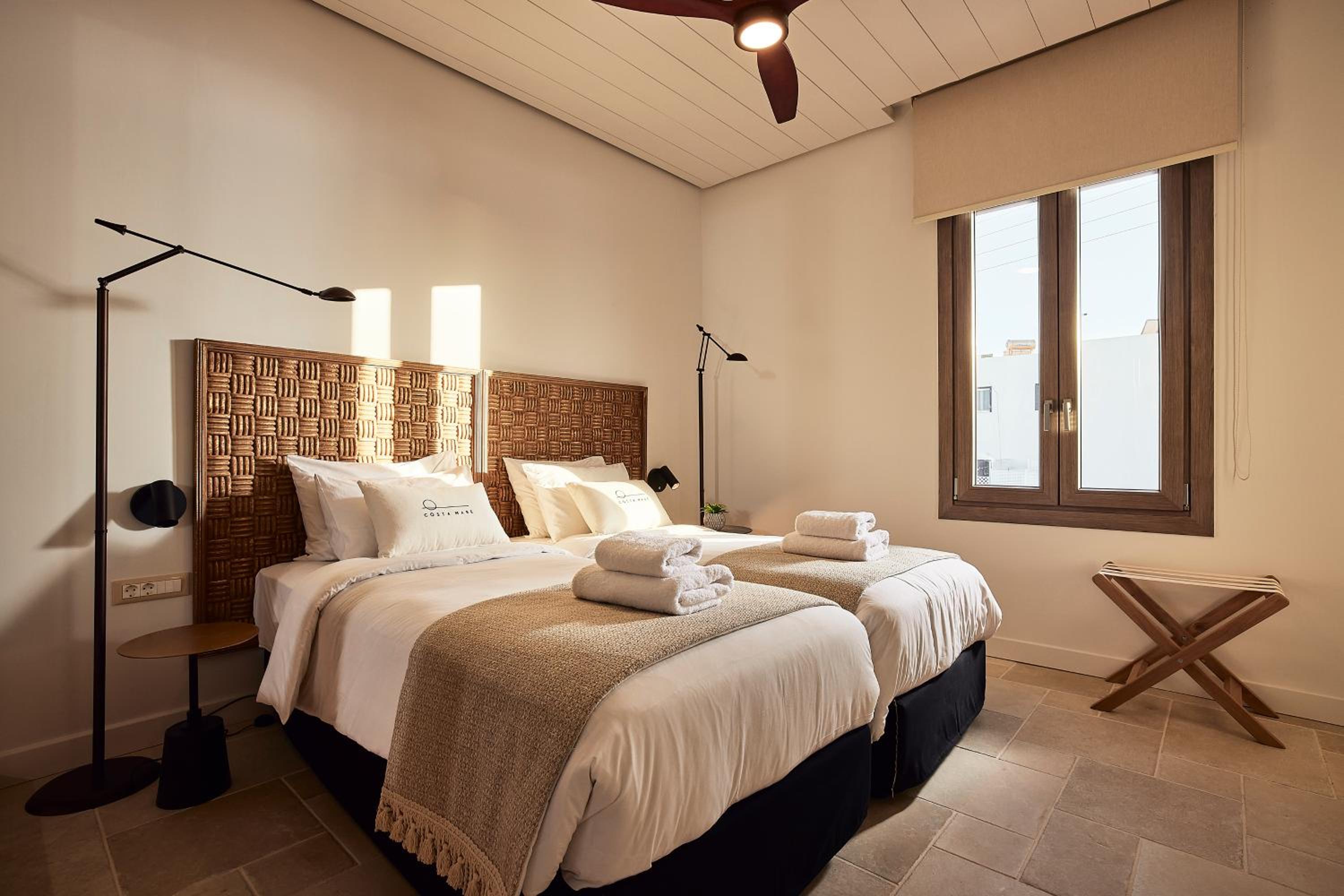 Villa Costa Mare Milos - Delmar Collection view 5