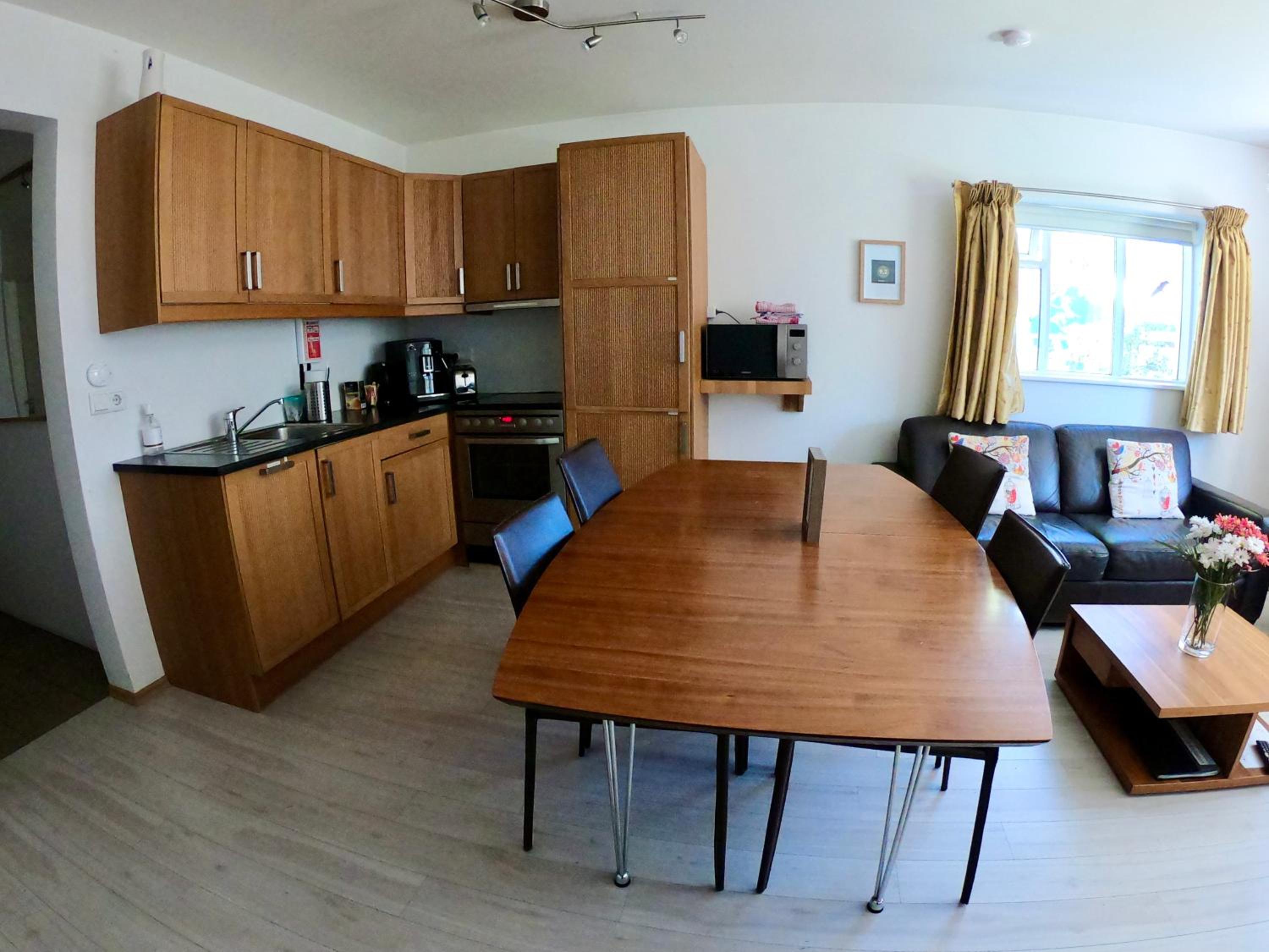 Pearl of the North Apartments