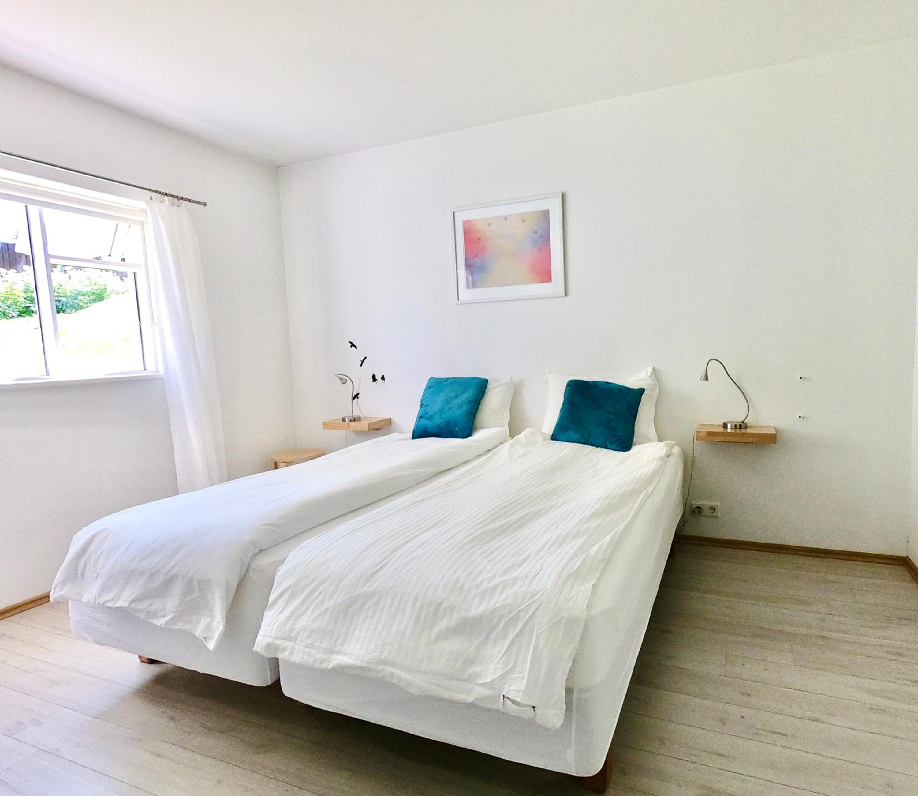 Pearl of the North Apartments