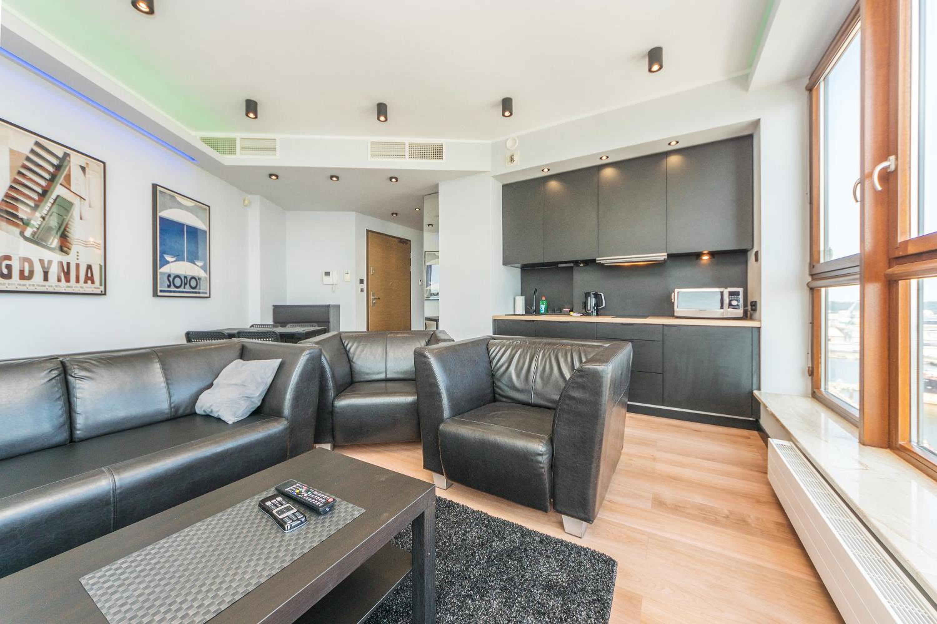 SEA TOWERS Panorama Apartments by Noclegi Renters