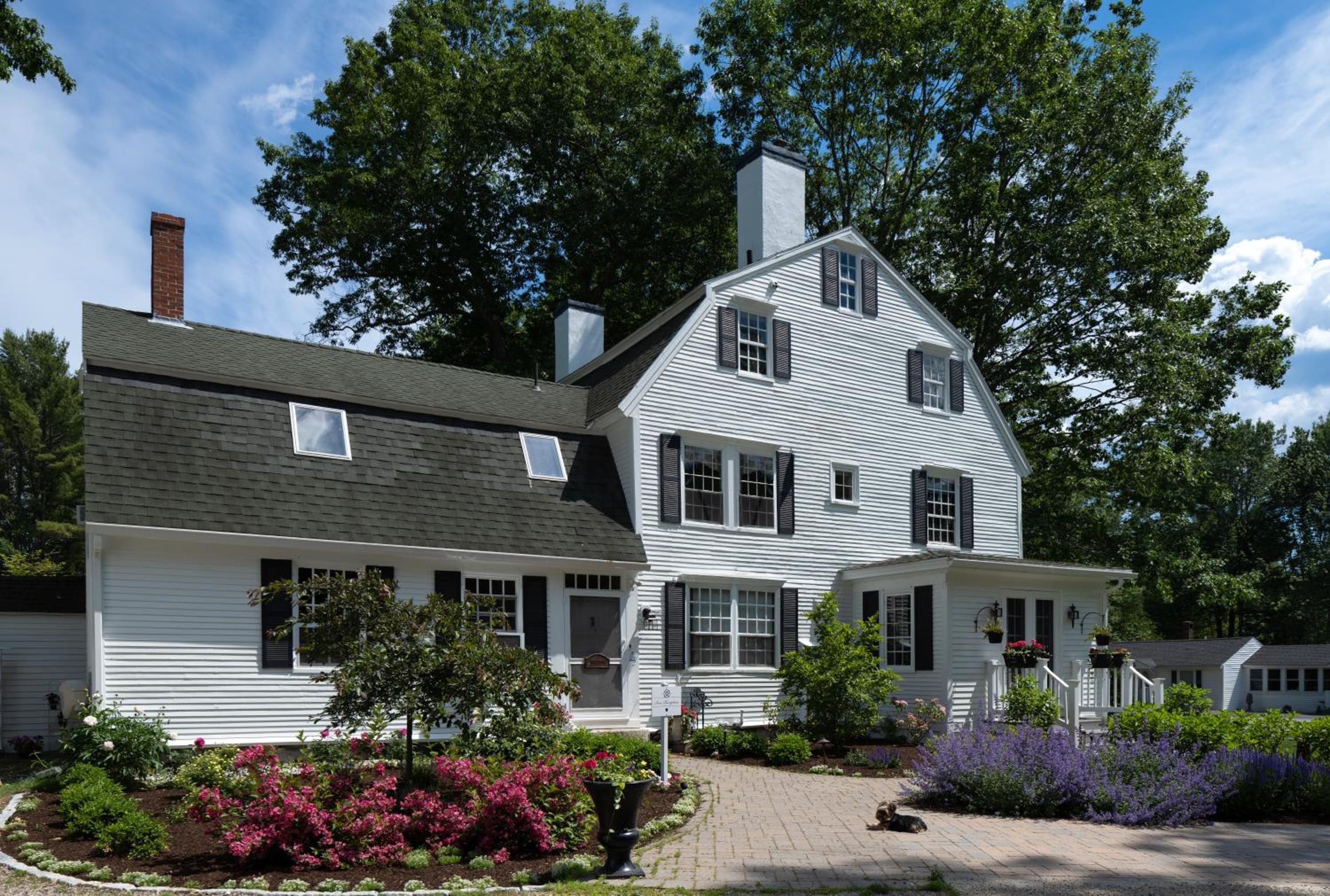 Waldo Emerson Inn - Property Image 3