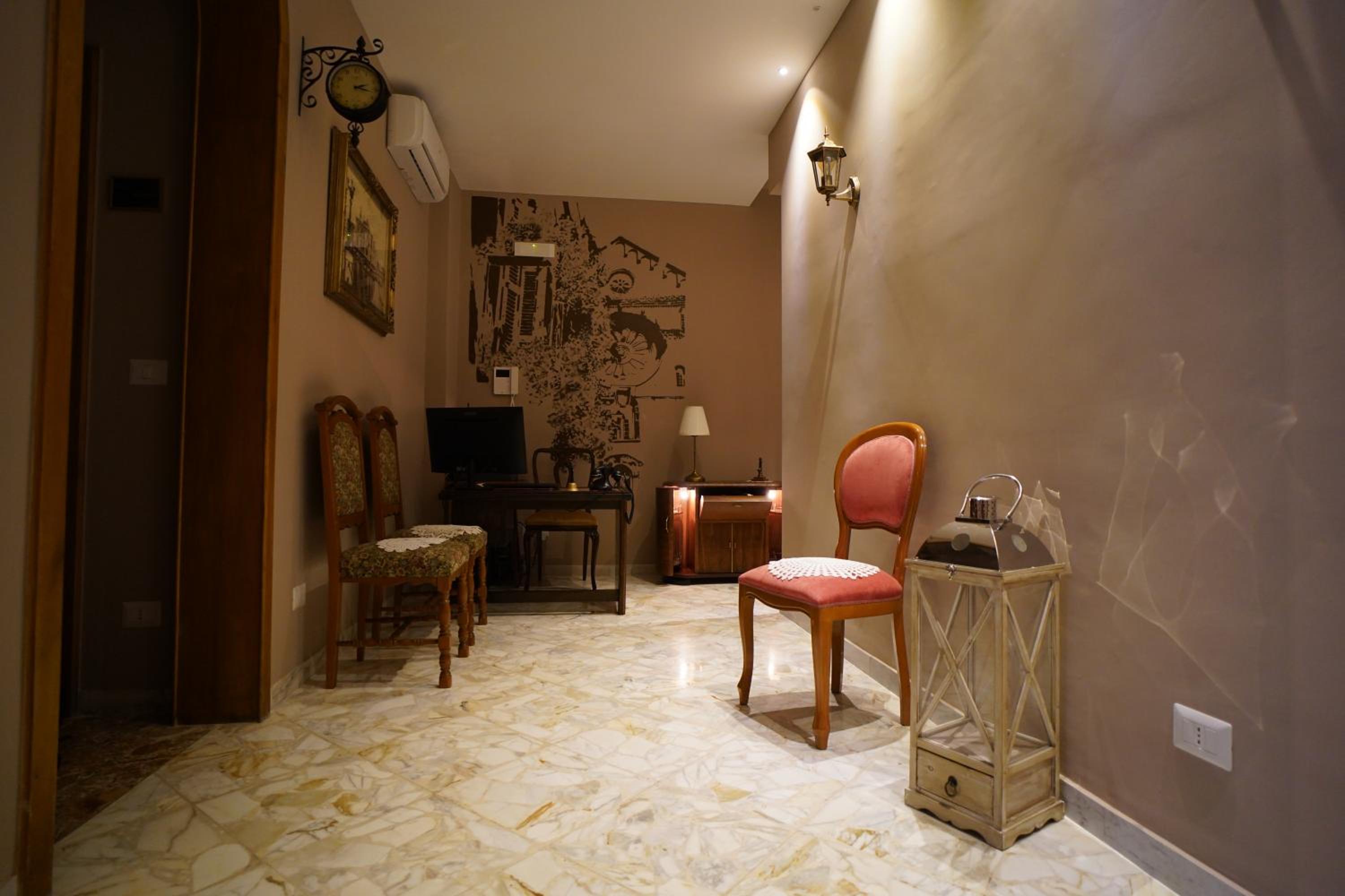 Hotel Bari Antica Boutique B&B - Image 1