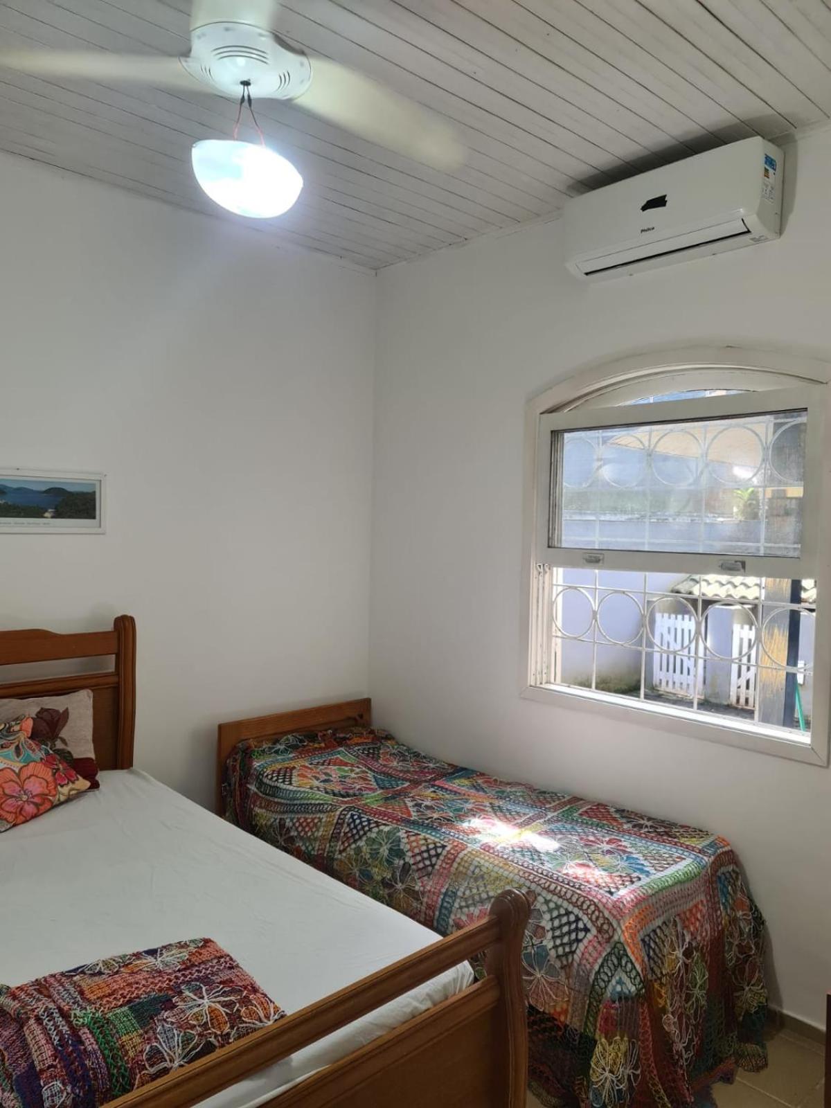 Casa pé na areia - Praia do Lázaro