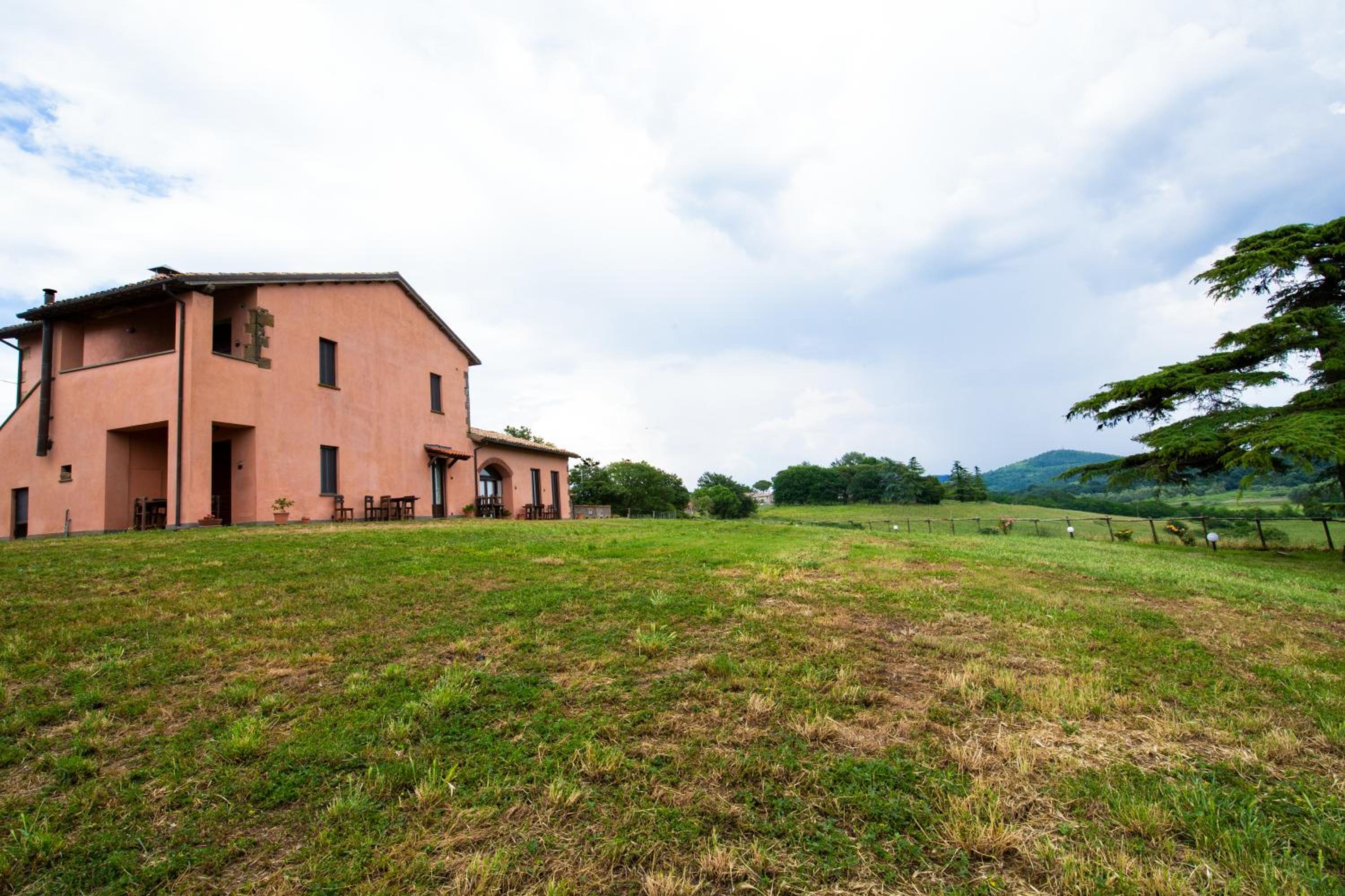 Agriturismo Lago di Mezzano