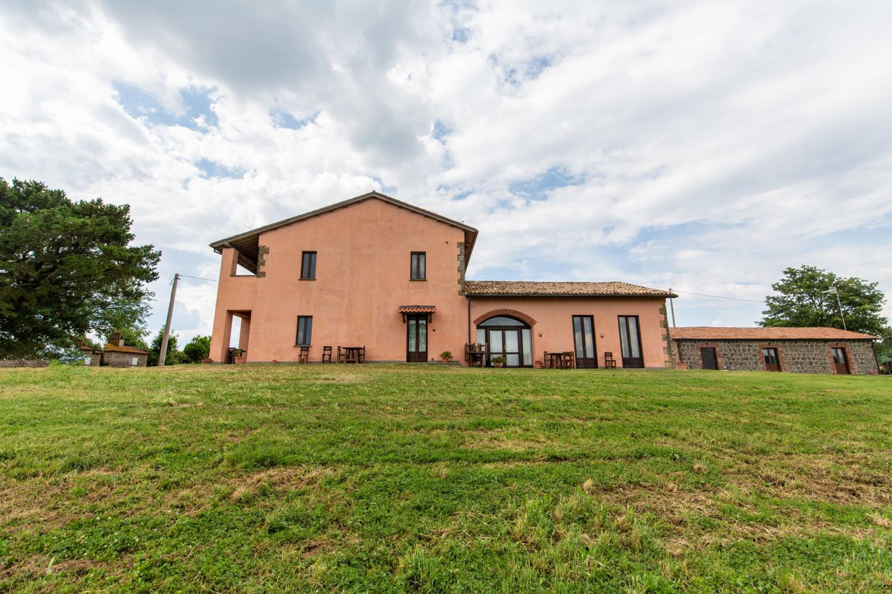 Agriturismo Lago di Mezzano