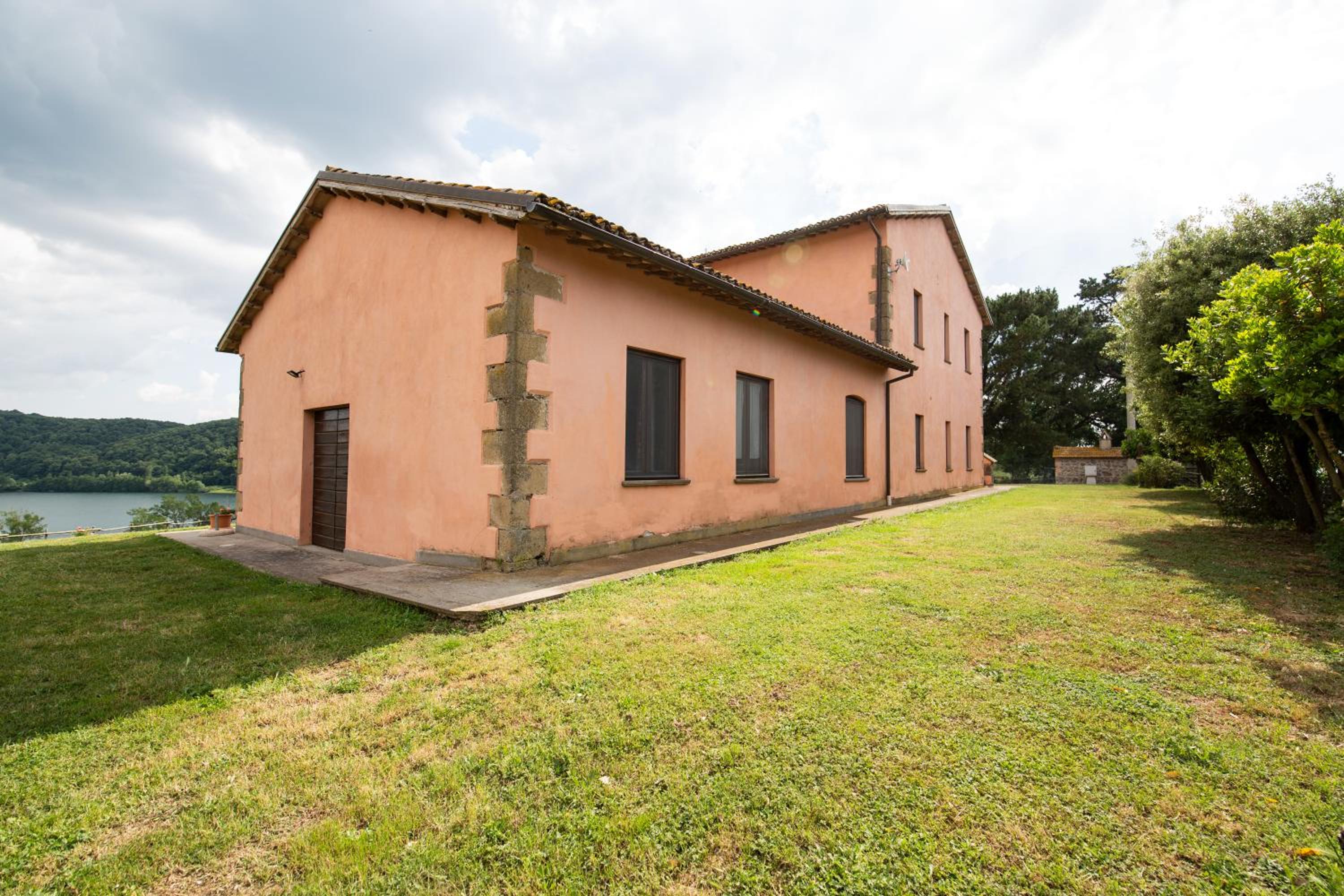 Agriturismo Lago di Mezzano