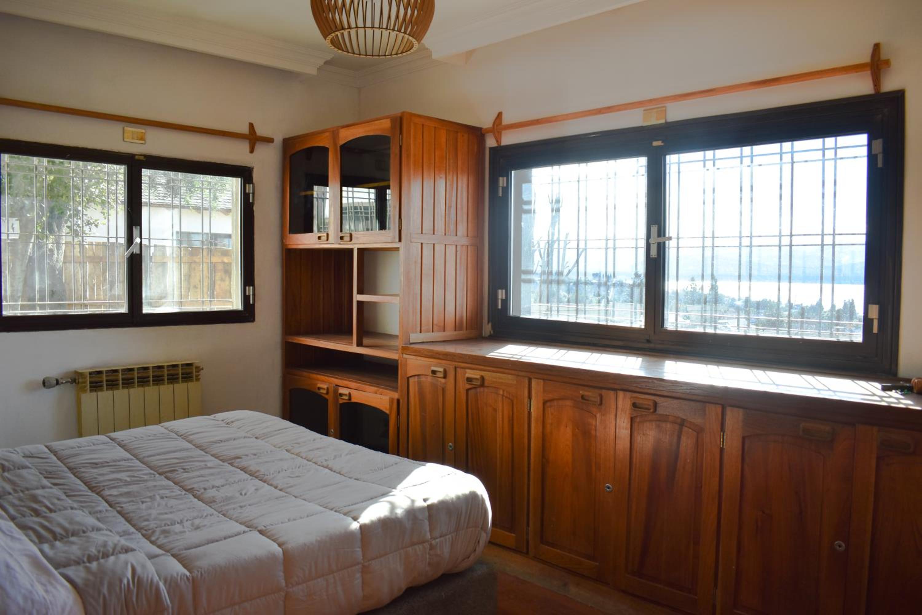 Casa Cerro Dorado vista al lago
