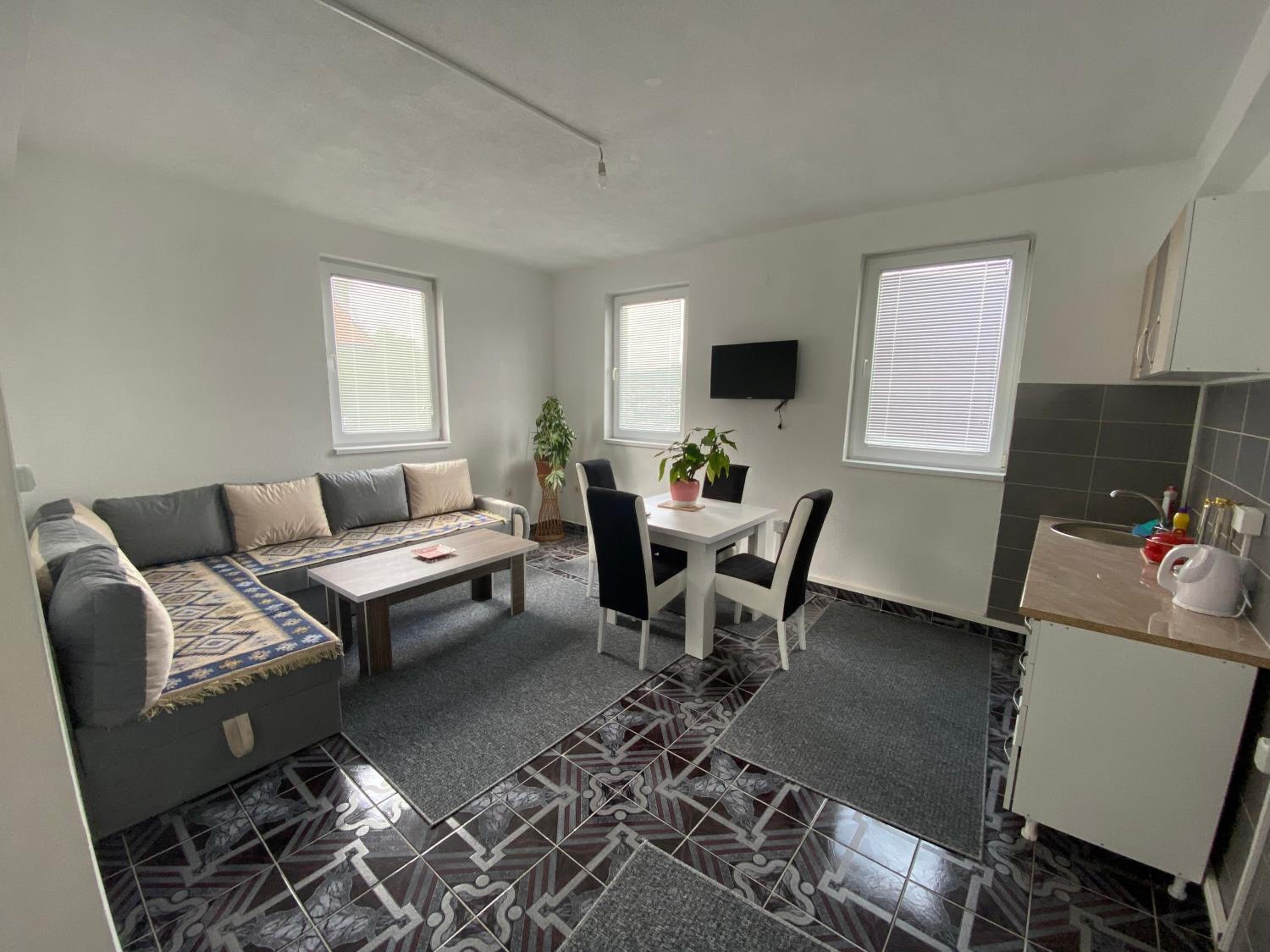 Apartments Adi