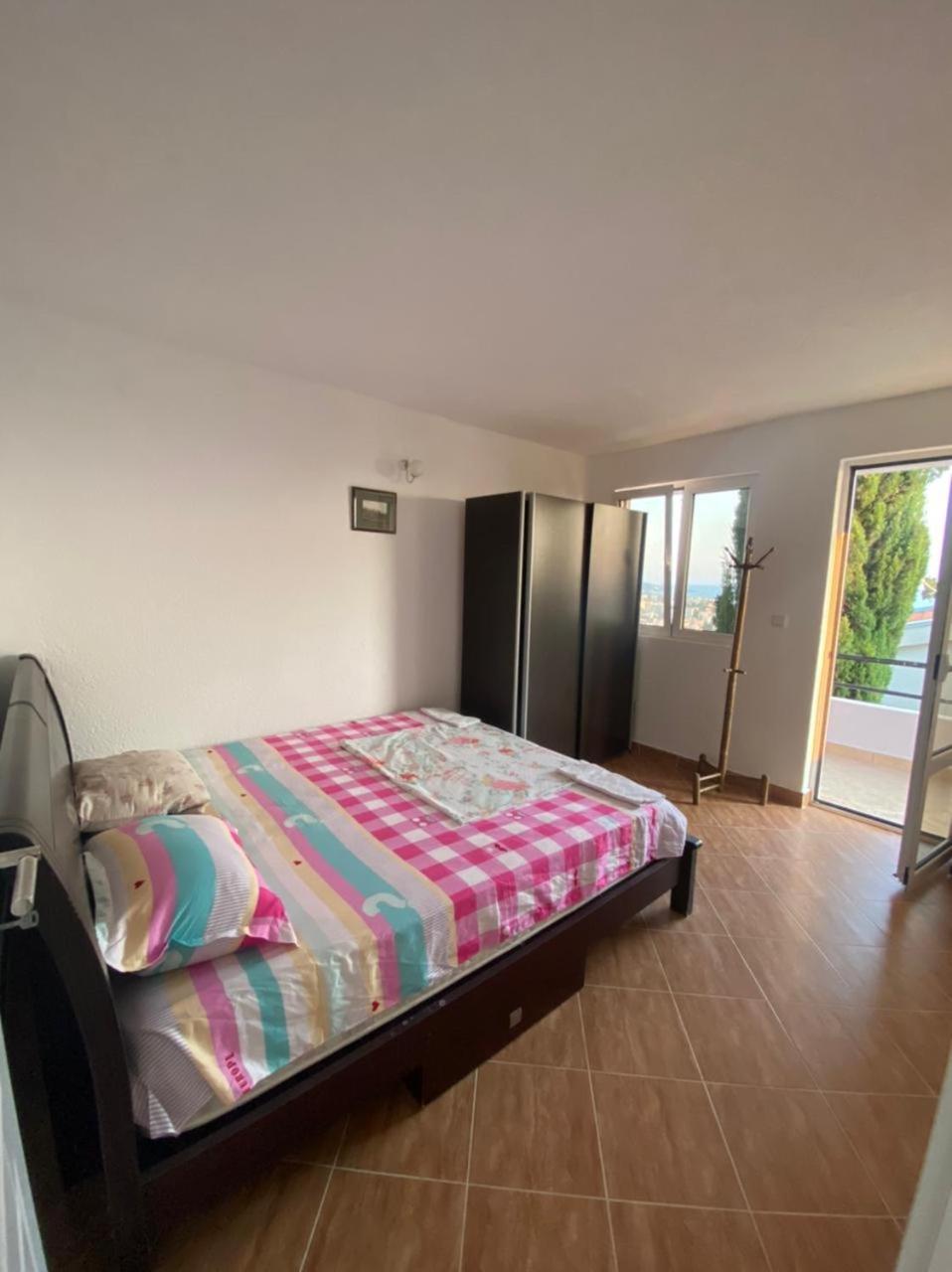 LENI Apartmani Dobre Vode view 4