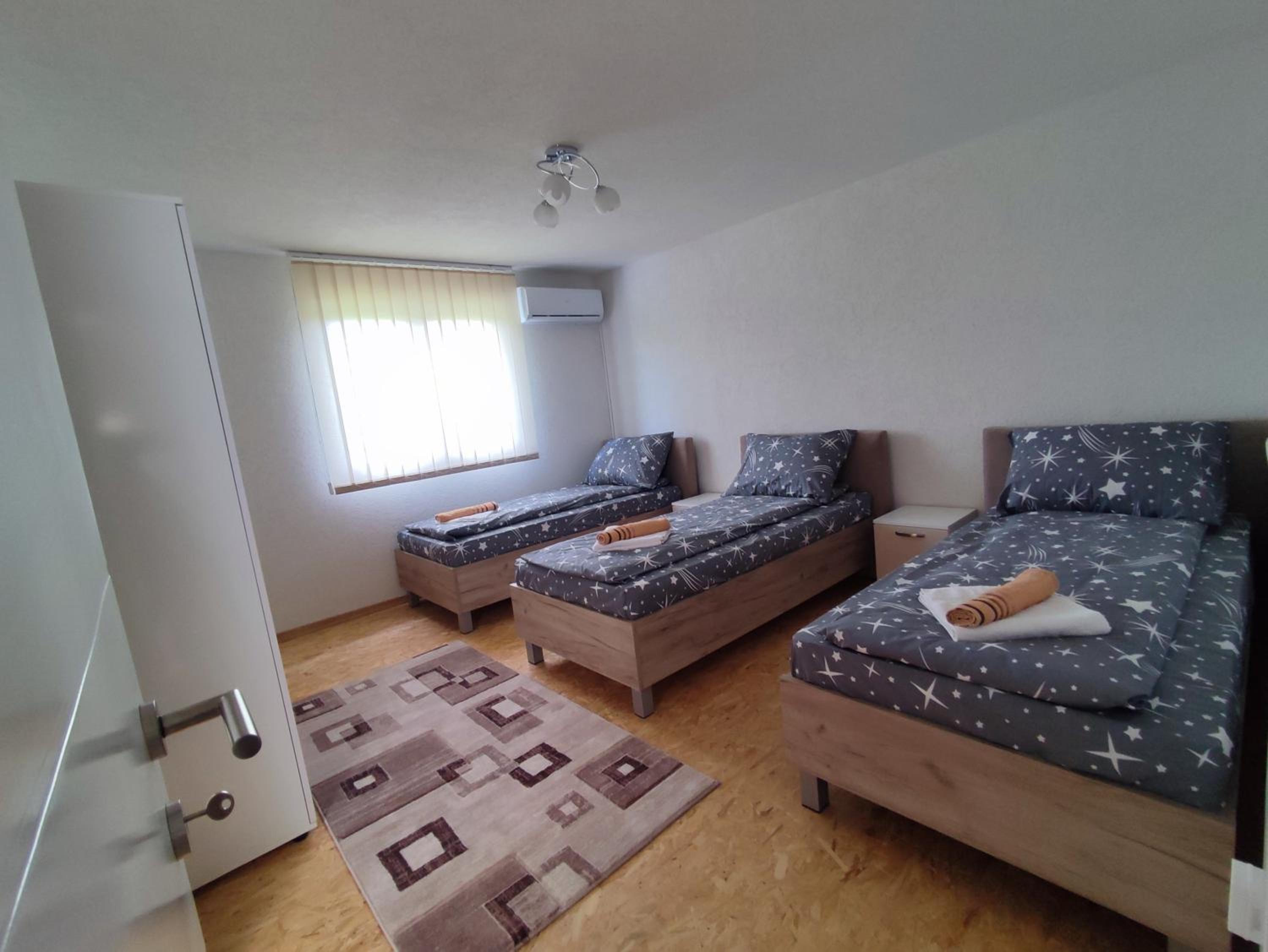 Photo 49