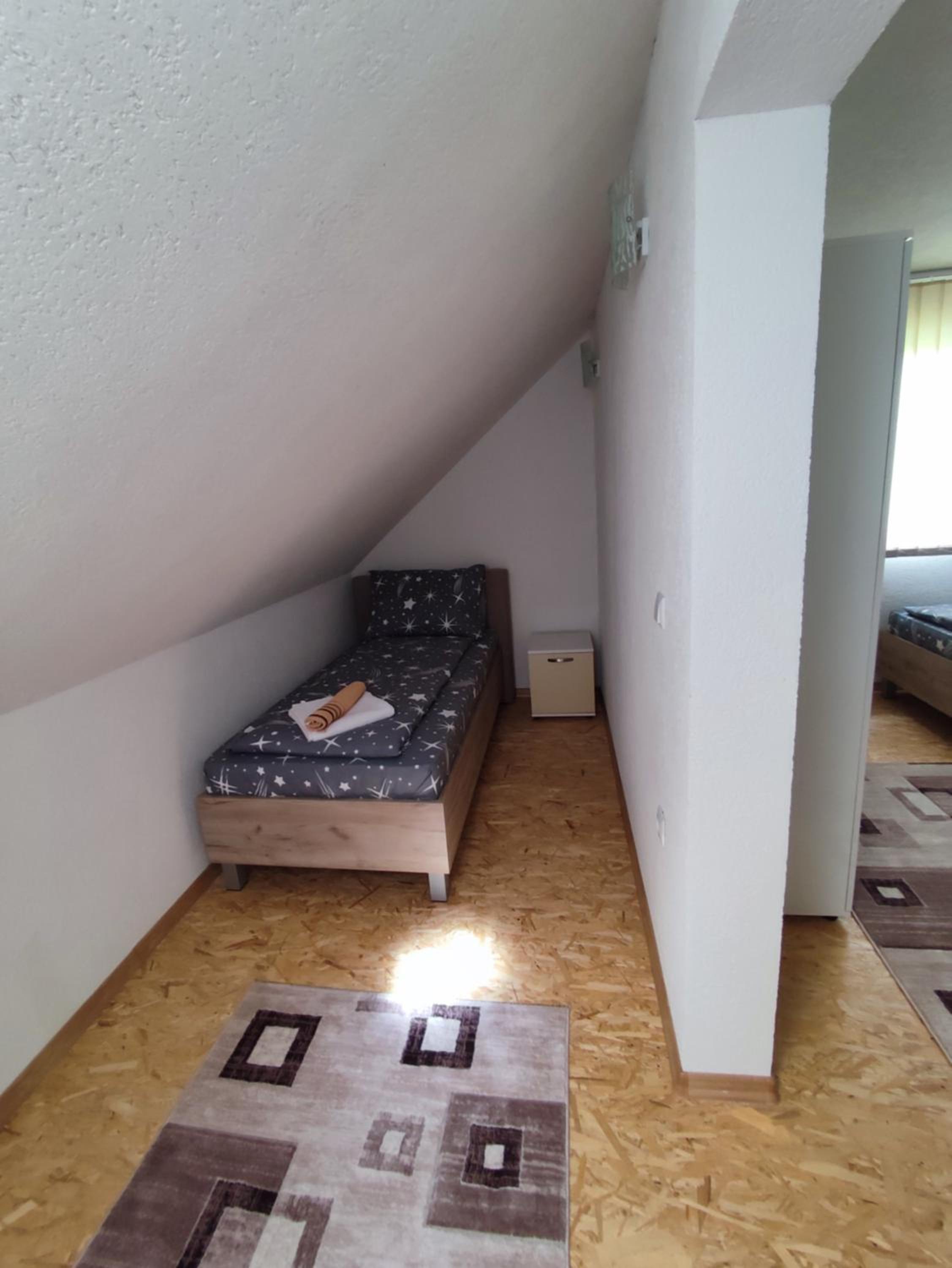 Photo 47