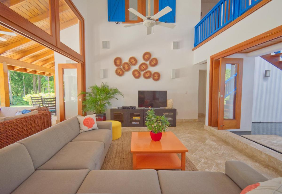 Amazing 4-bedroom tropical villa with private pool and golf course view at luxury resort view 5