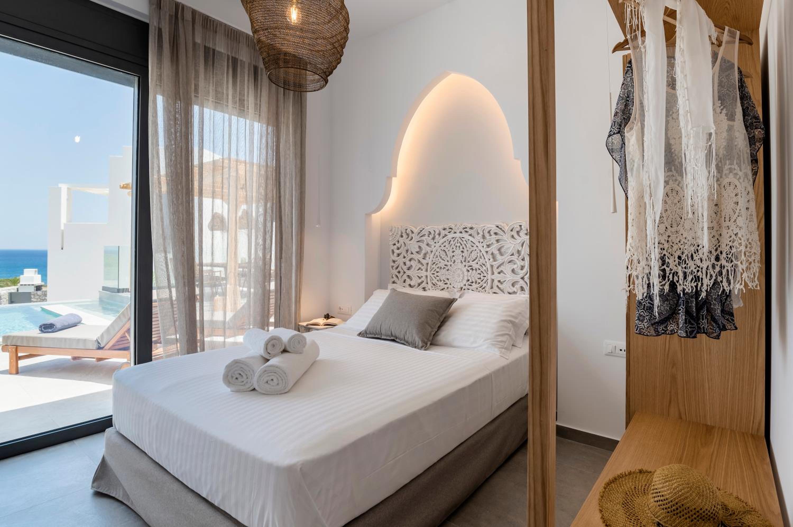 Grand Blue Villas Lachania view 3