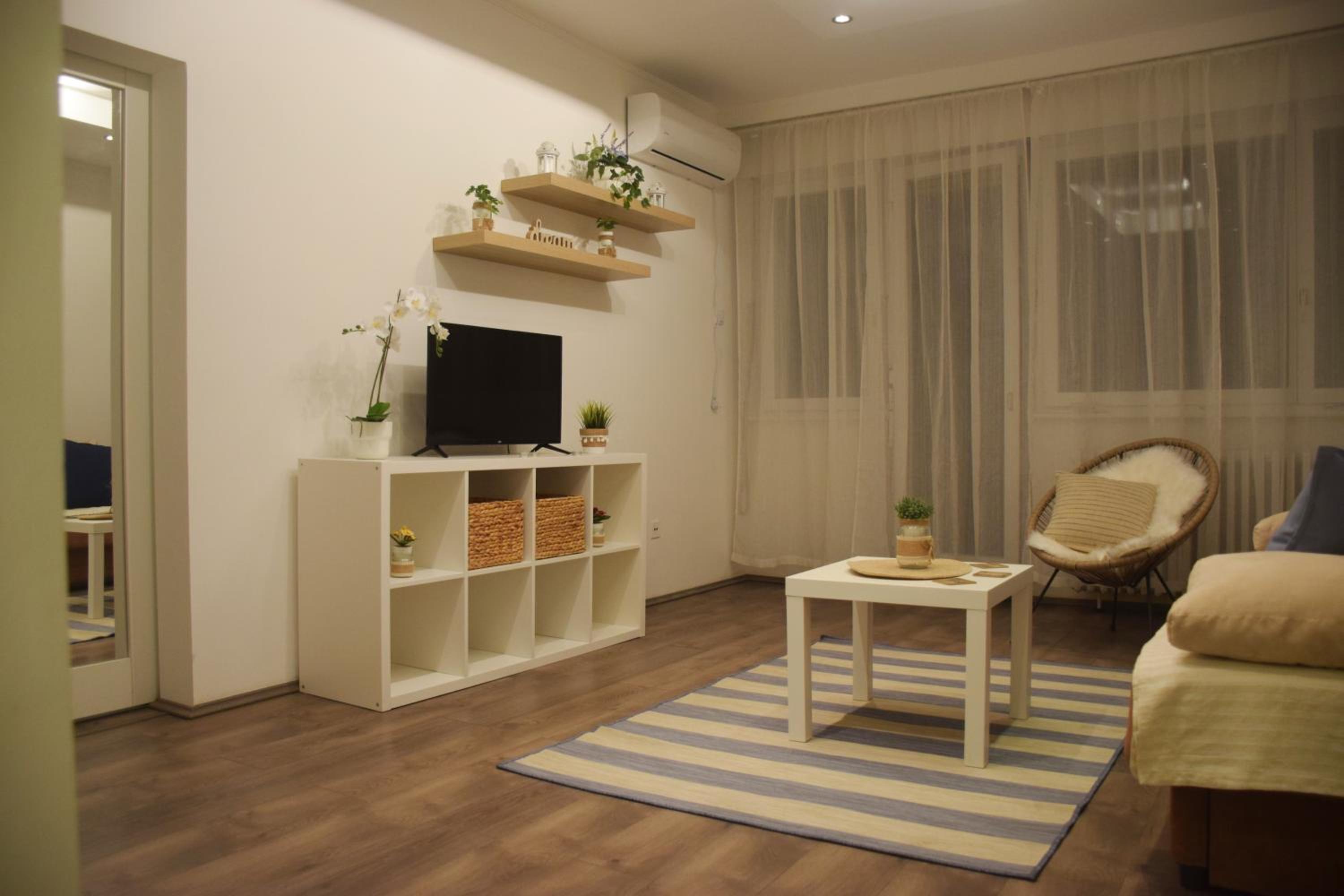 Feel Danube apartment view 3