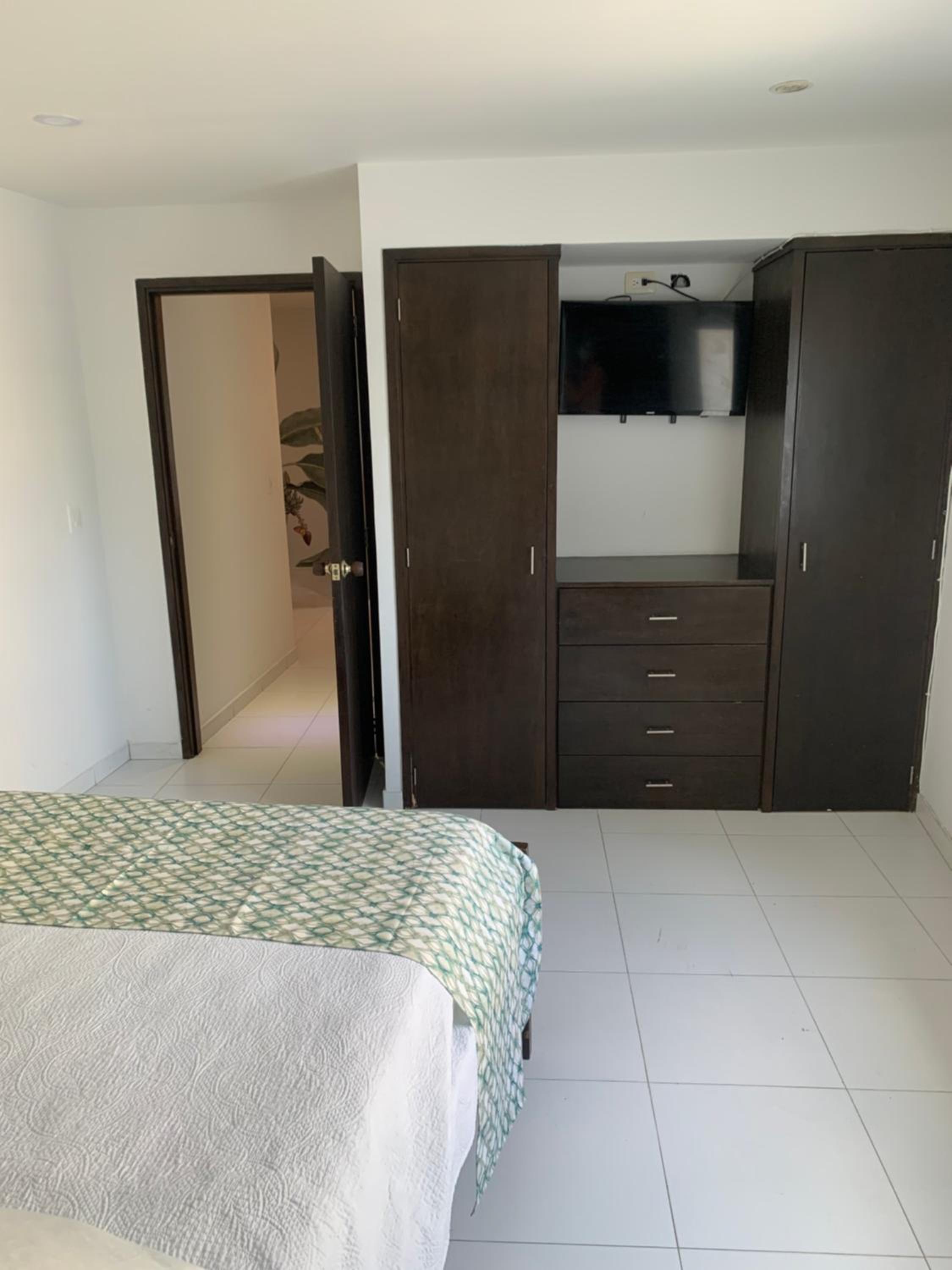 Tropical Breeze Apartamentos