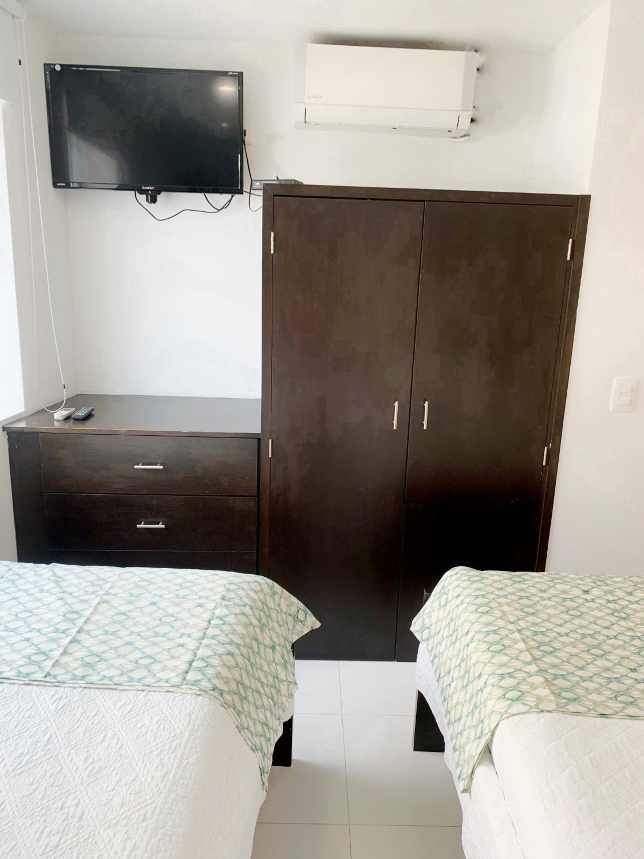 Tropical Breeze Apartamentos