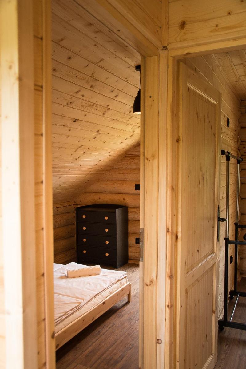 Hotel Na Wzgórzu Domki z Bali -Jacuzzi, Bania, Spa w Domku nr 2- - Image 1