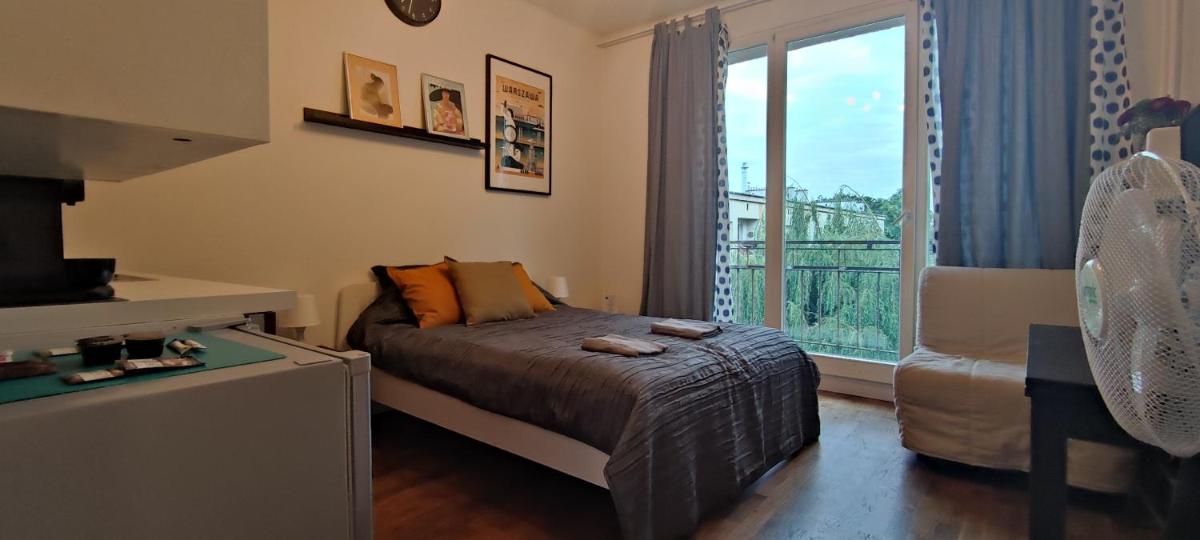 Labo Apartment Kasprzaka view 4