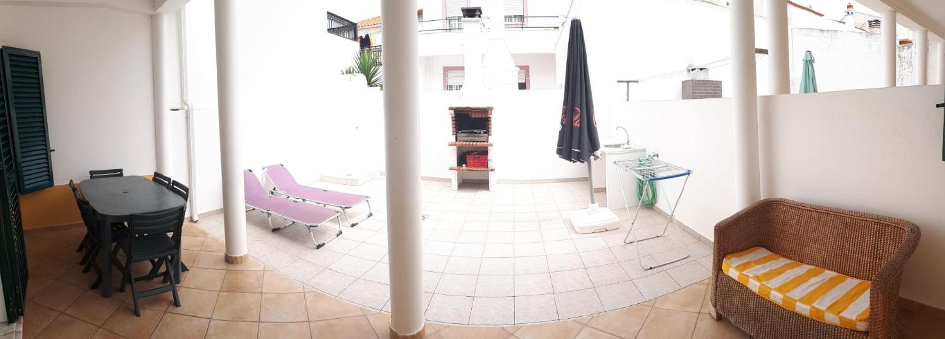 A Casinha da Tita - Moradia com Terraço view 4