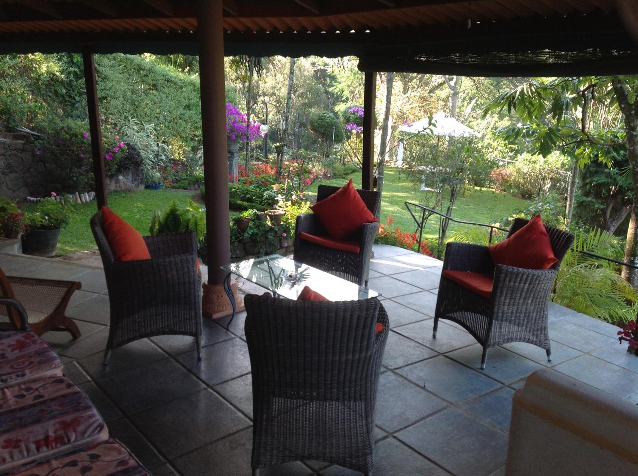 Casa Blanco Kandy view 5