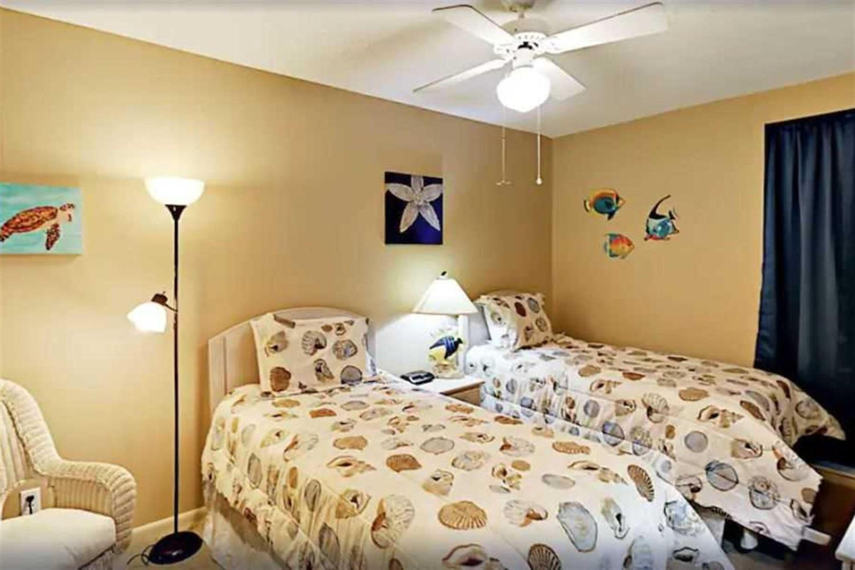 Pelican Pointe 302 view 4