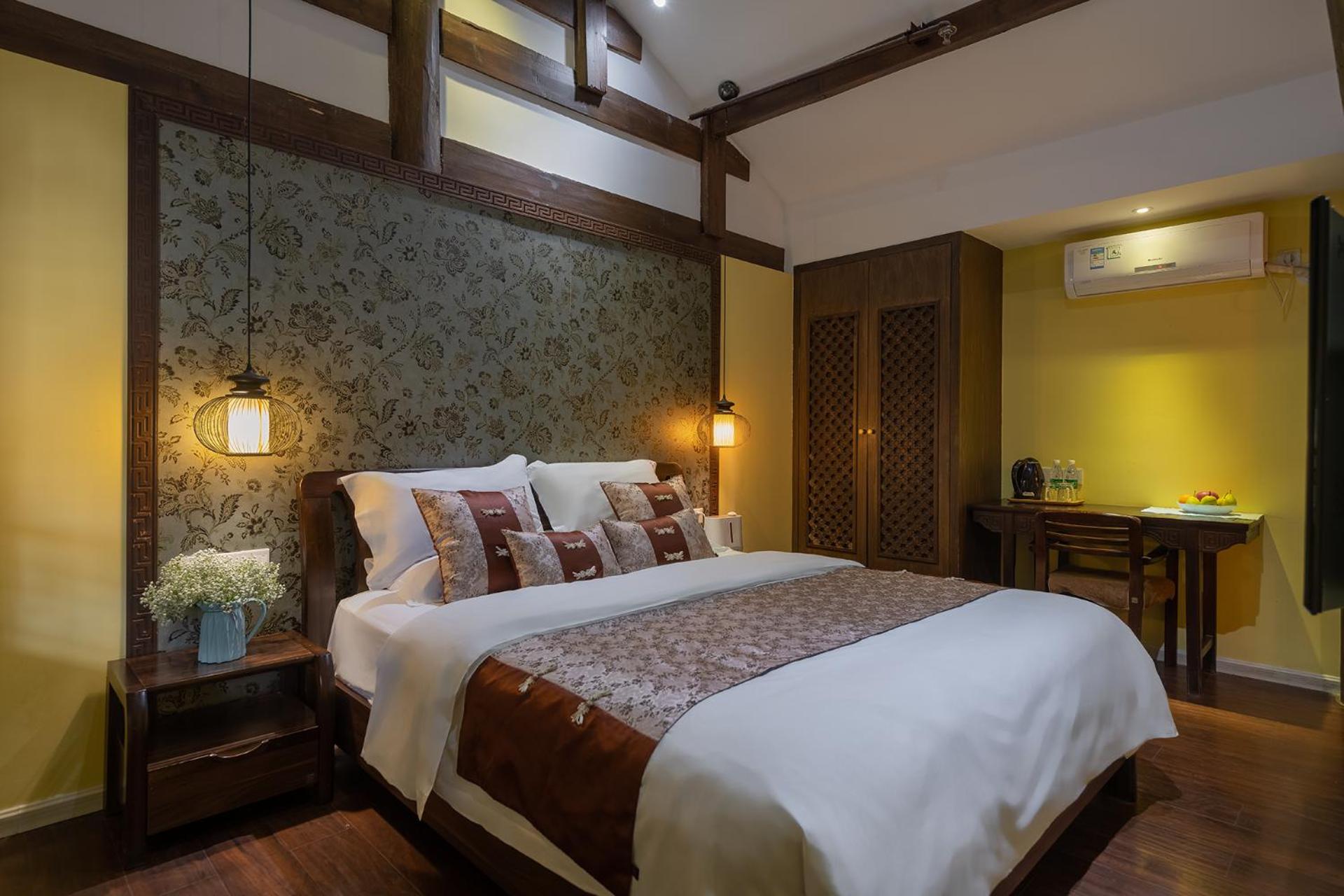 Lijiang Gui Yuan Tian Ju Guesthouse