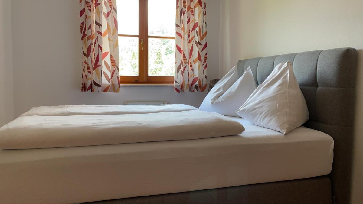 Appartements Kogard - Constantin view 2