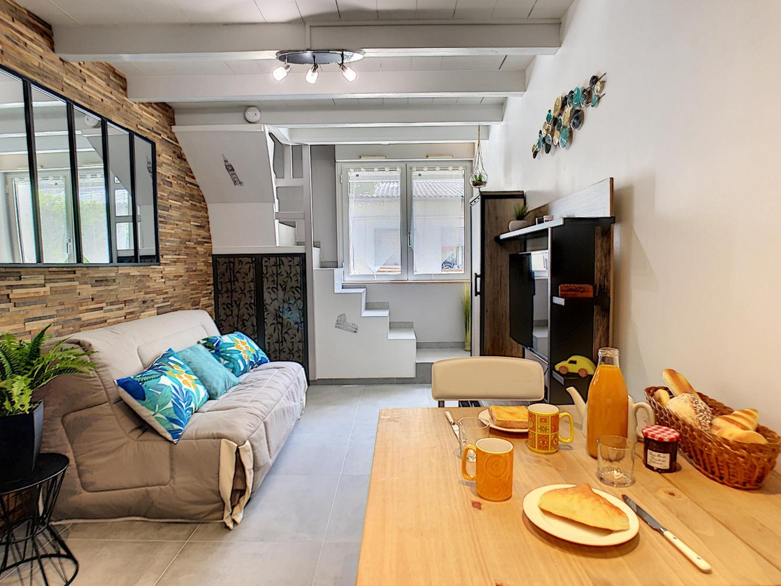 Nestor&Jeeves - SECRET BEACH DUPLEX - Very close sea - Atypical