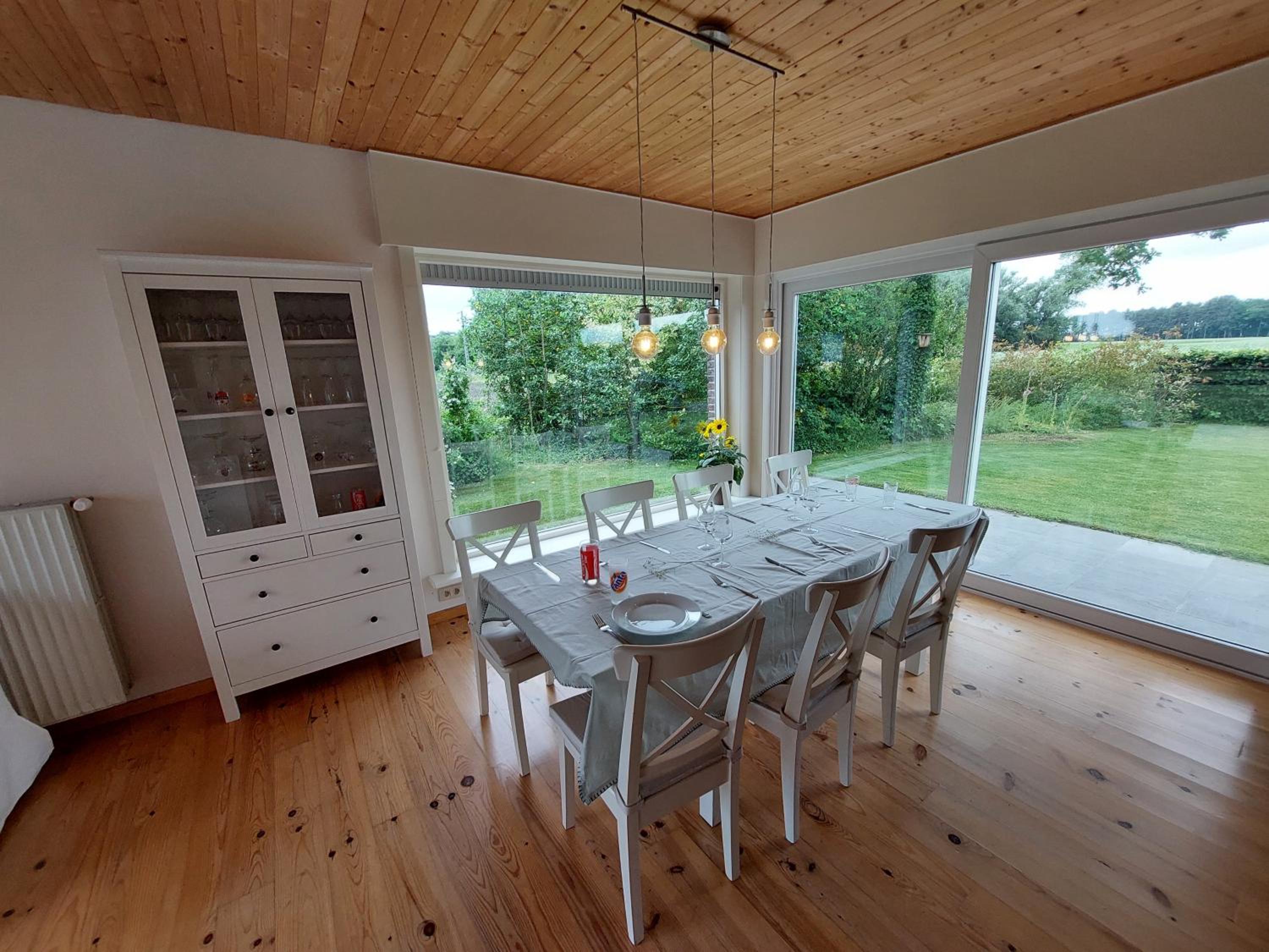 vakantiewoning verwarmd zwembad 30 gr en sauna