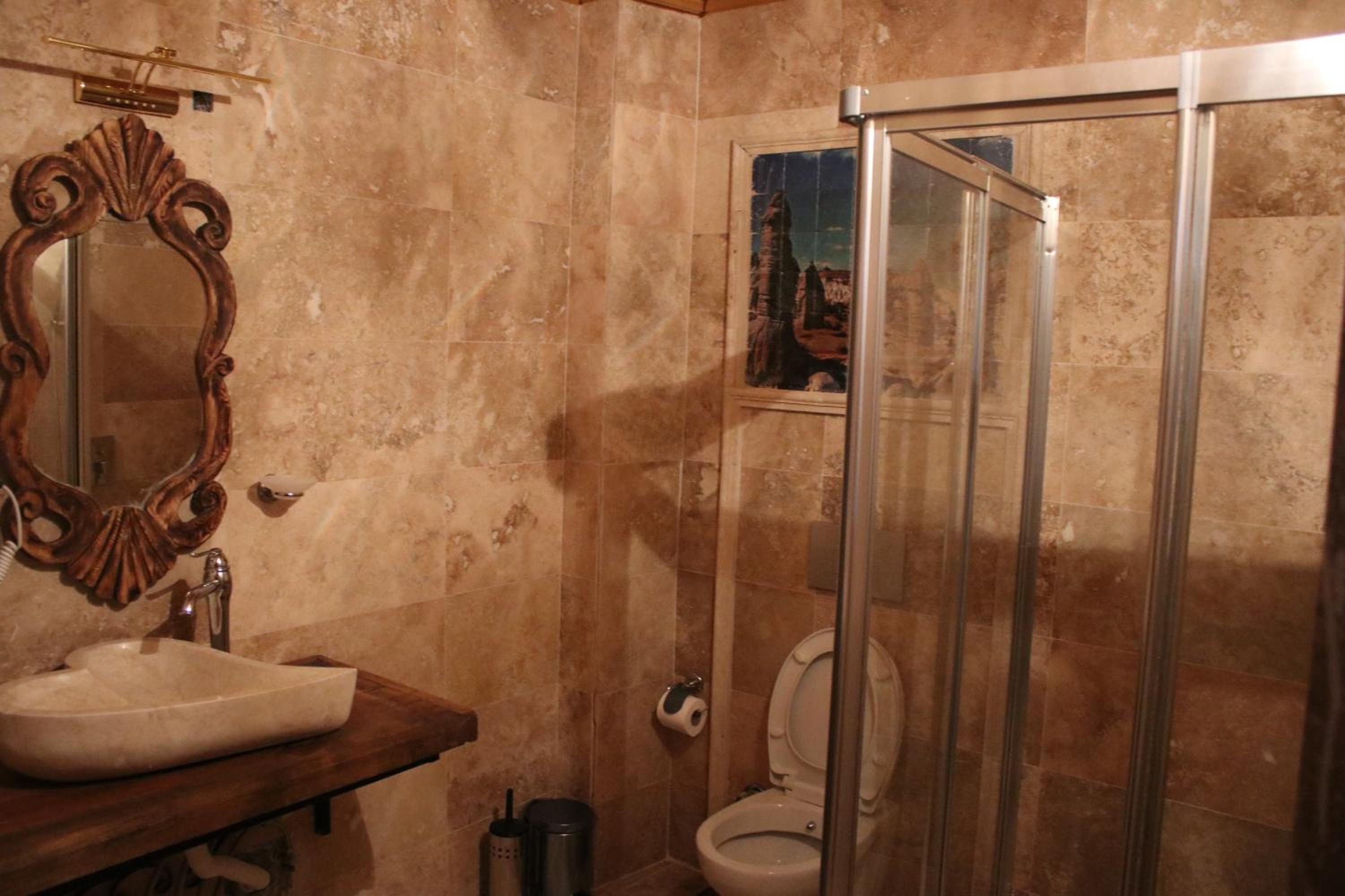 Rose Cave Hotel - Image 35