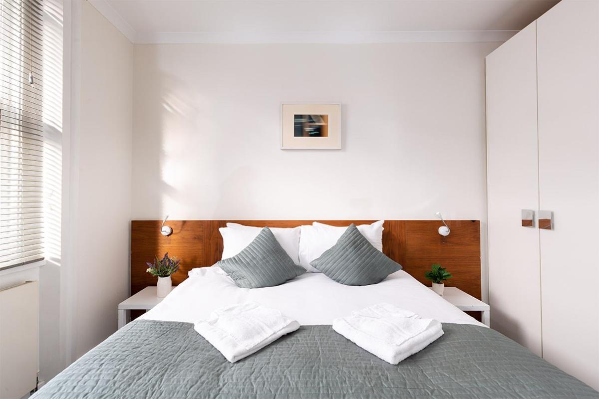 Blue Star Apartments