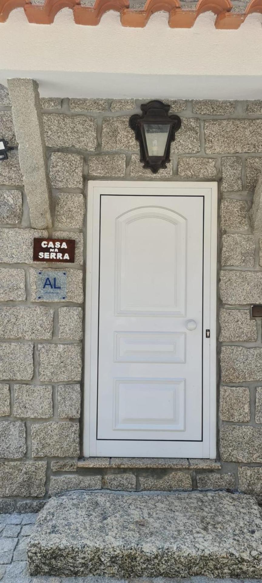 Photo 51